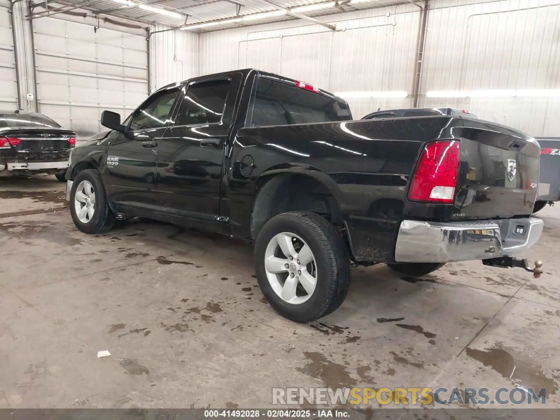 3 Photograph of a damaged car 3C6RR7KG3PG662216 RAM 1500 CLASSIC 2023