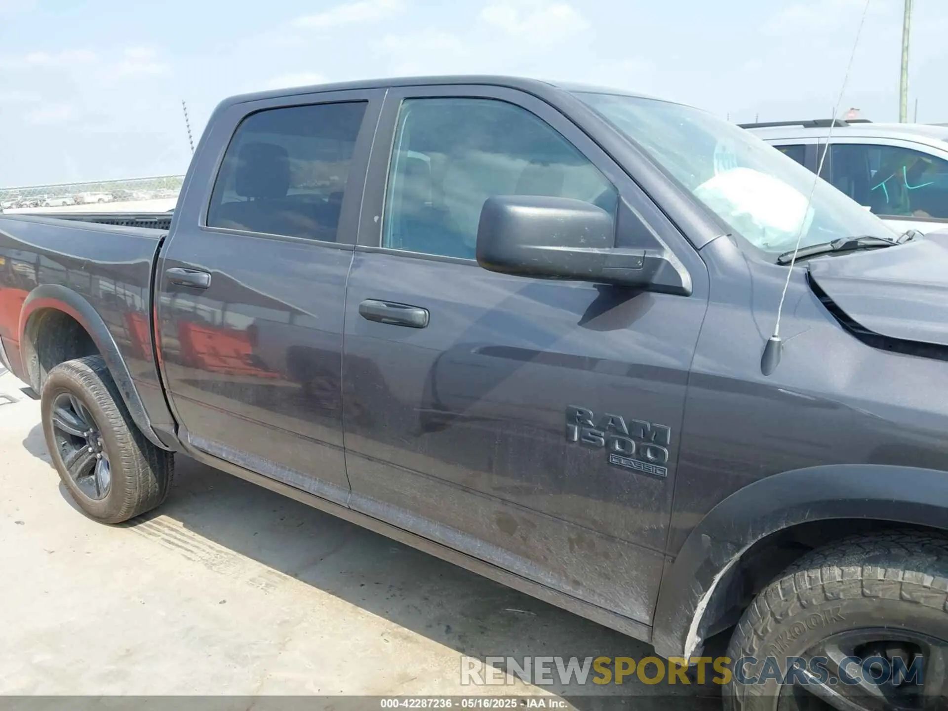 13 Фотография поврежденного автомобиля 1C6RR6LG5RS127814 RAM 1500 CLASSIC 2024