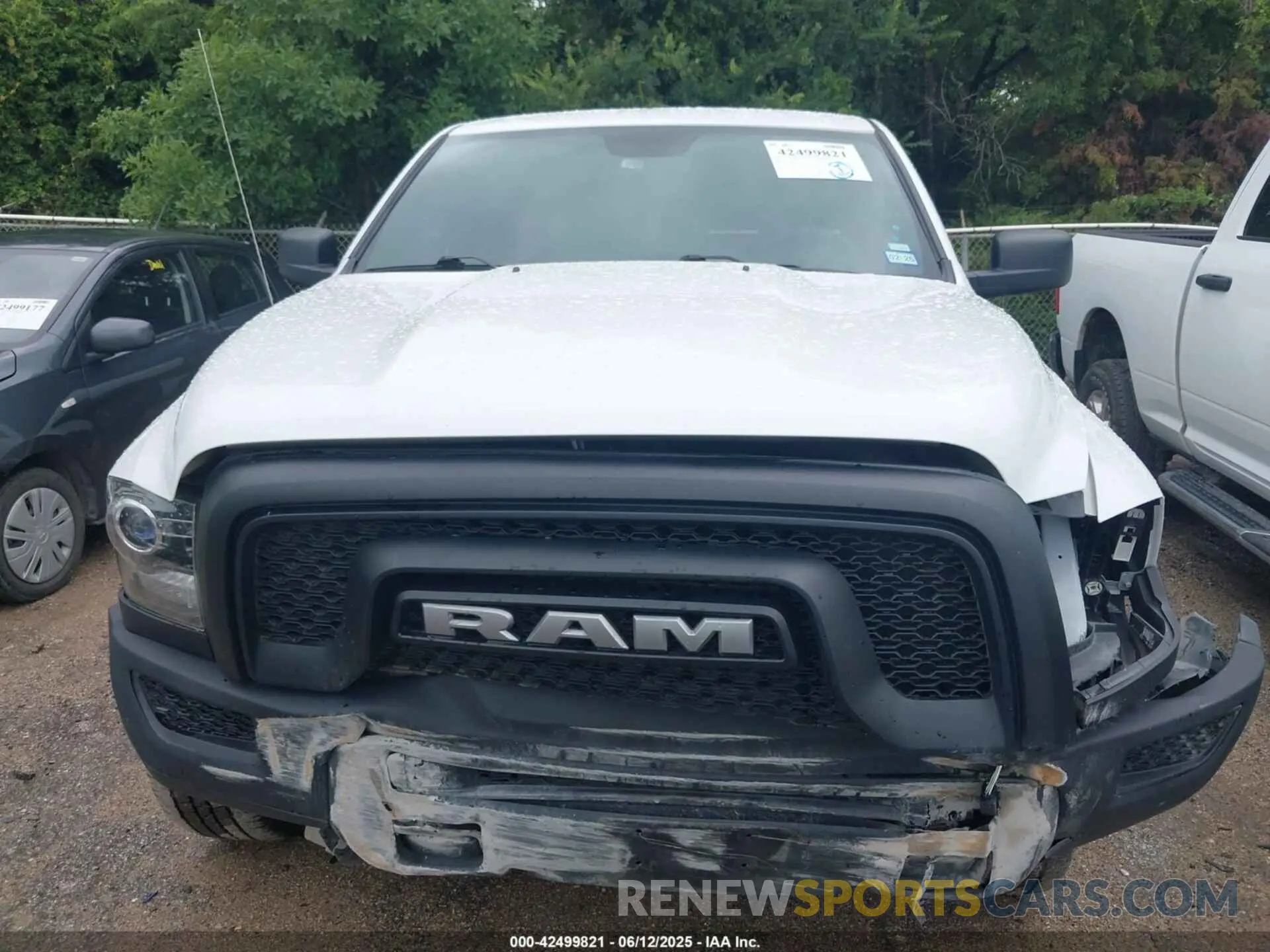 12 Photograph of a damaged car 1C6RR6LGXRS127565 RAM 1500 CLASSIC 2024