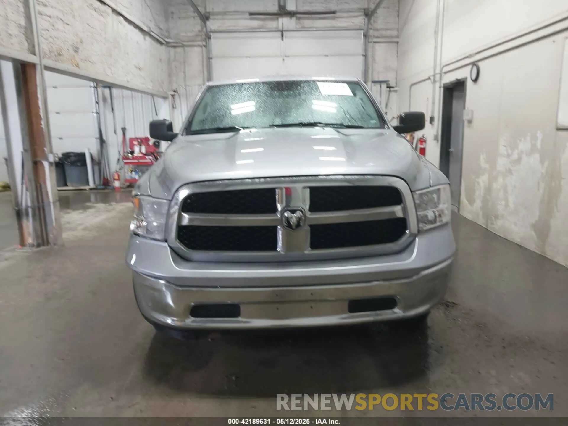 12 Photograph of a damaged car 1C6RR7GG0RS149140 RAM 1500 CLASSIC 2024