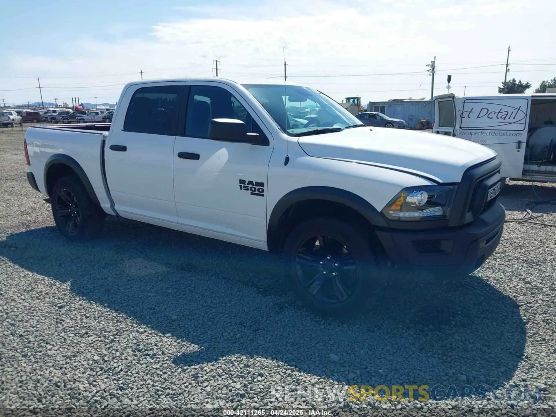 1 Photograph of a damaged car 1C6RR7LG9RS157243 RAM 1500 CLASSIC 2024