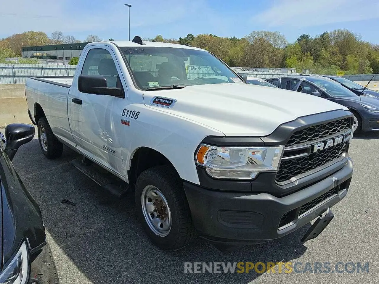 4 Photograph of a damaged car 3C6MR4AJ6KG569267 RAM 2500 2019