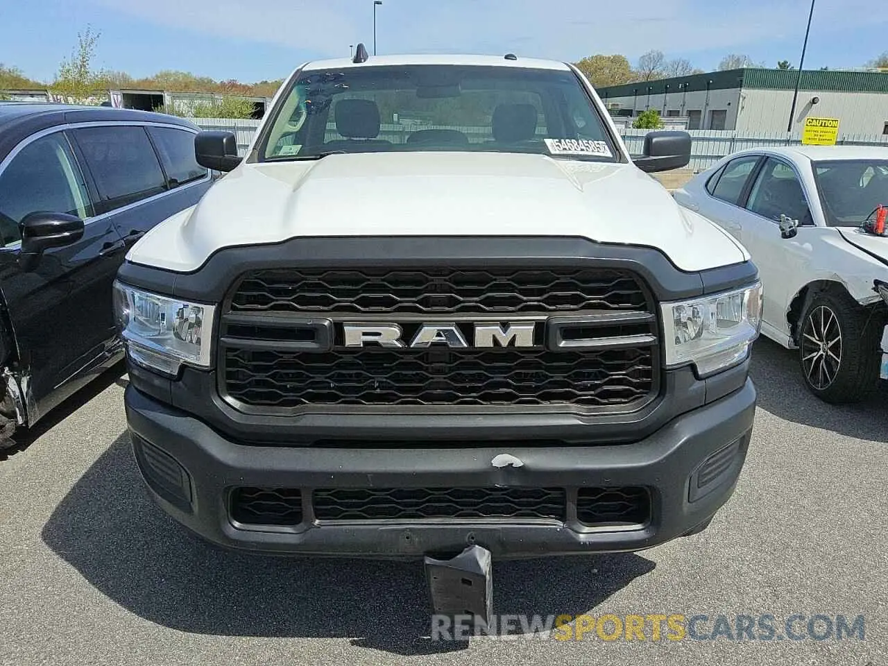 5 Photograph of a damaged car 3C6MR4AJ6KG569267 RAM 2500 2019