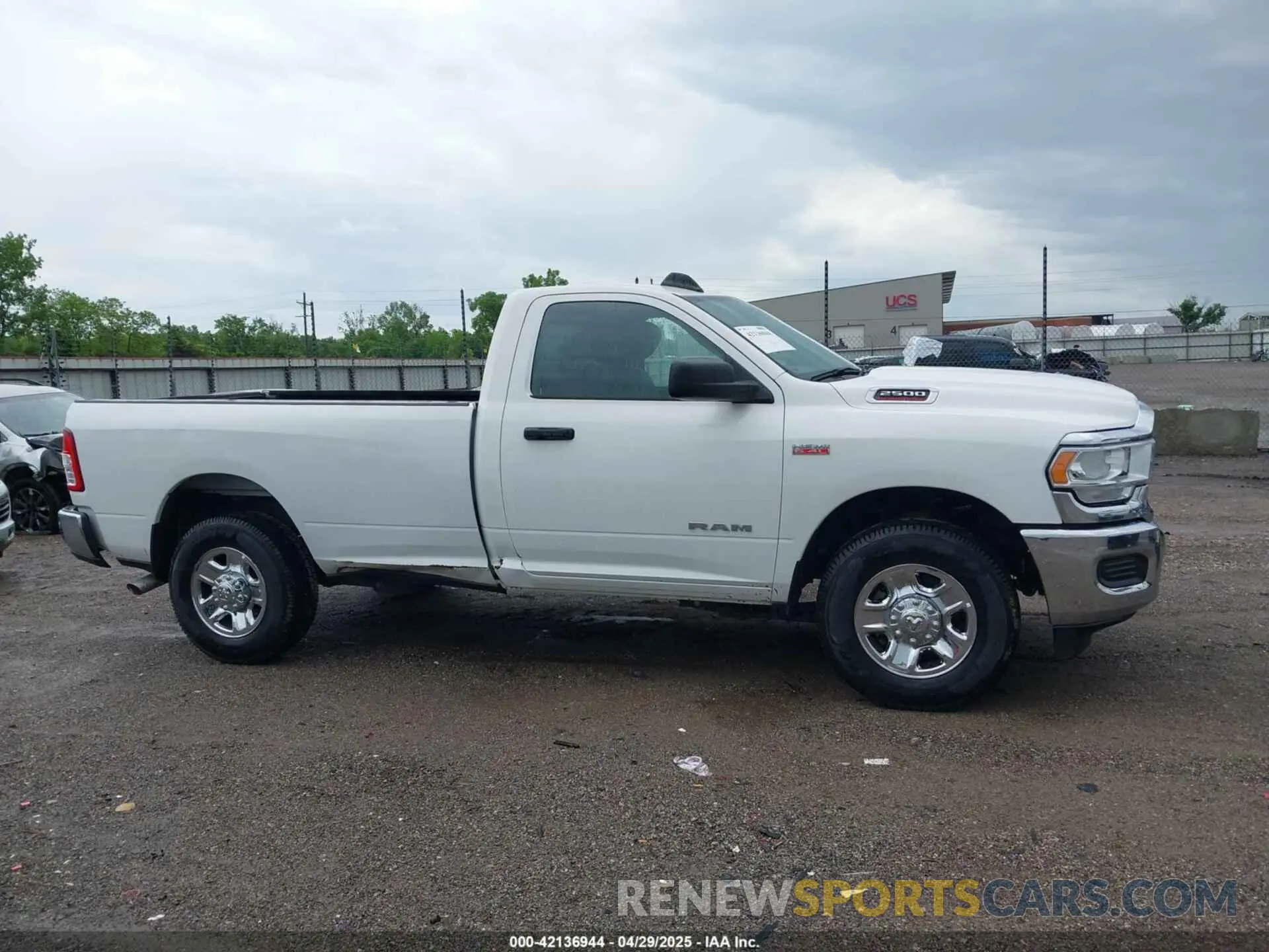 13 Photograph of a damaged car 3C6MR4AJXKG680629 RAM 2500 2019