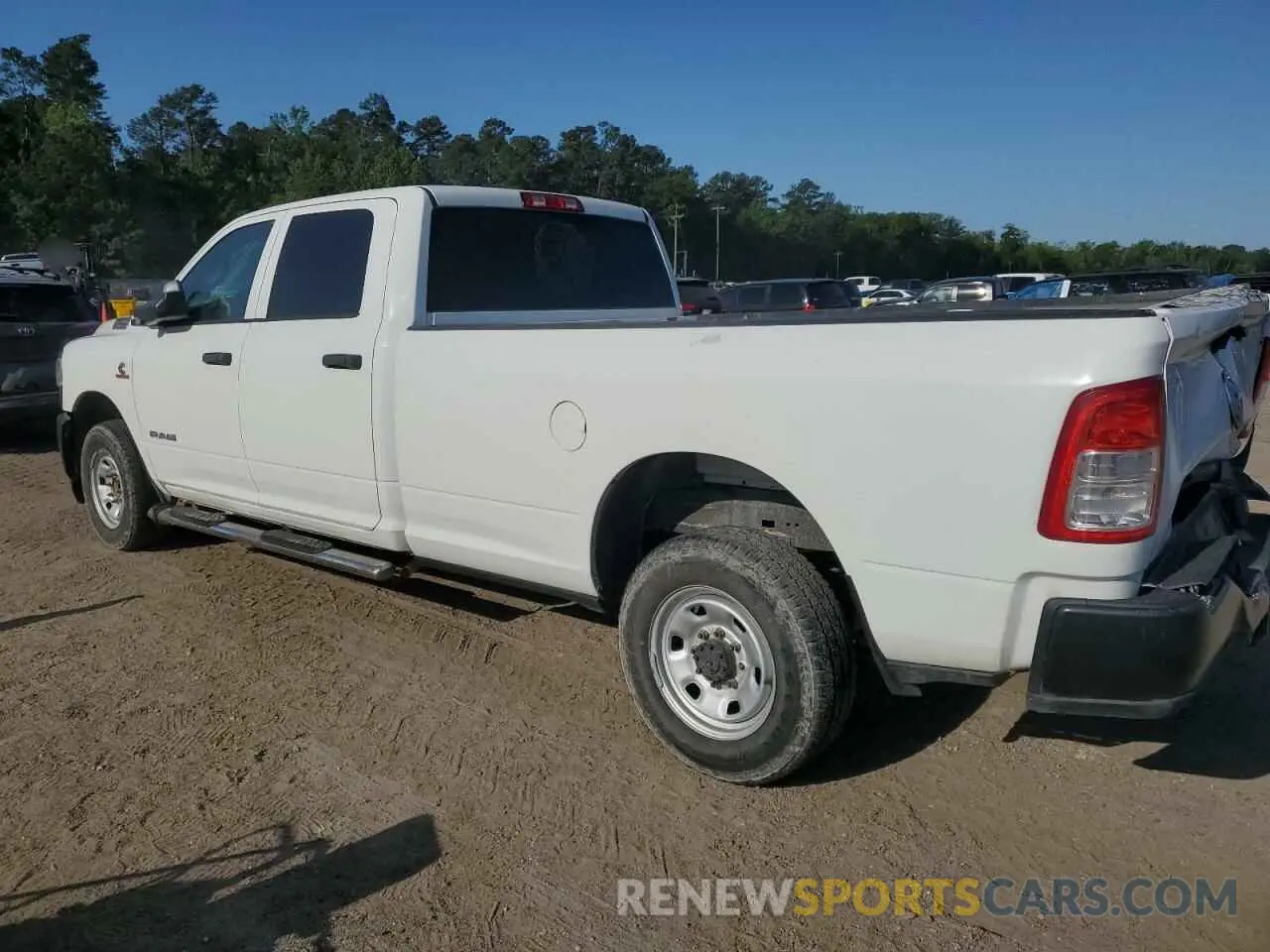 2 Photograph of a damaged car 3C6UR4HL4KG576211 RAM 2500 2019