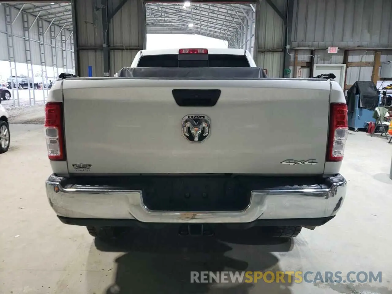 6 Photograph of a damaged car 3C6UR5CJ0KG633399 RAM 2500 2019