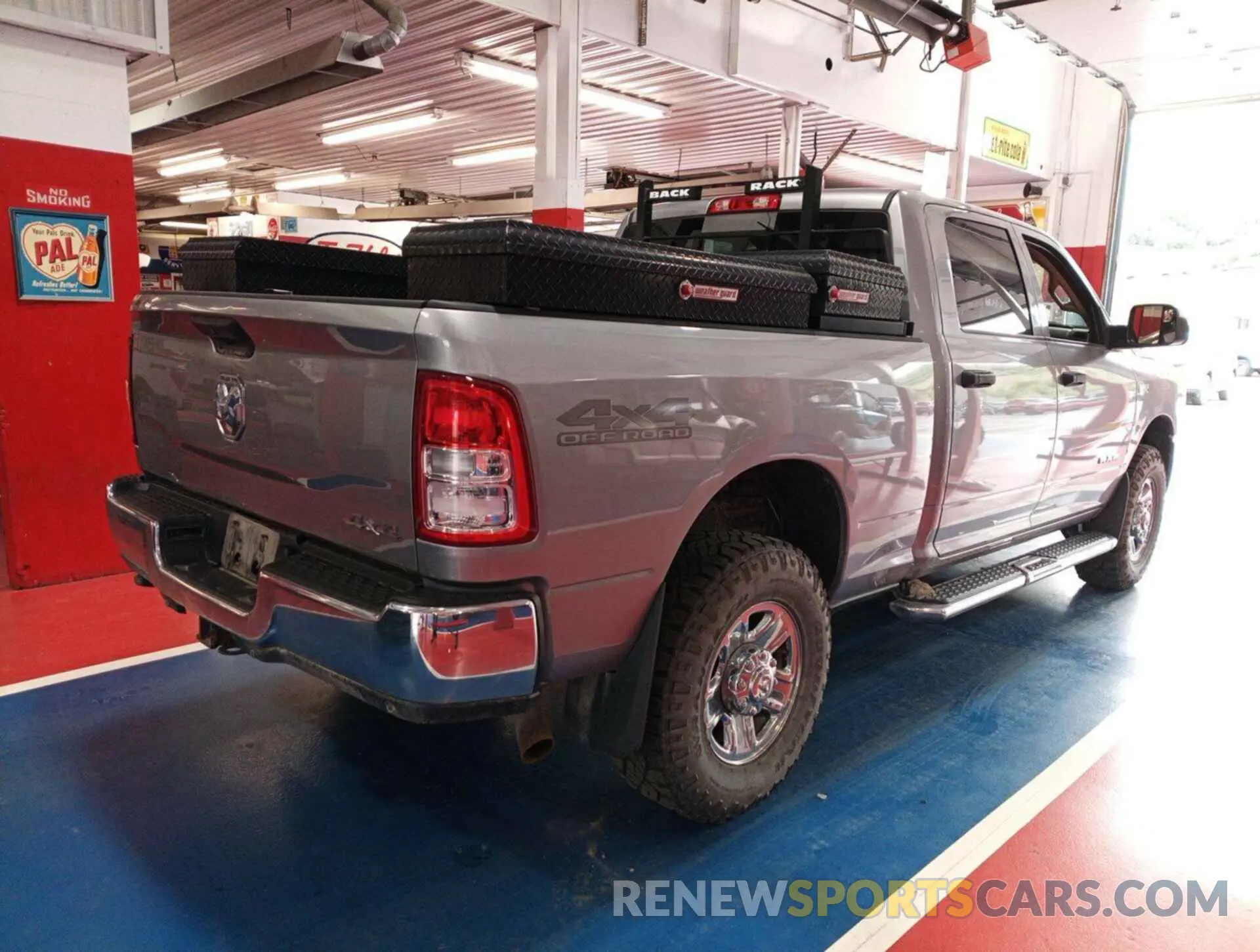 23 Photograph of a damaged car 3C6UR5CJ2KG596954 RAM 2500 2019