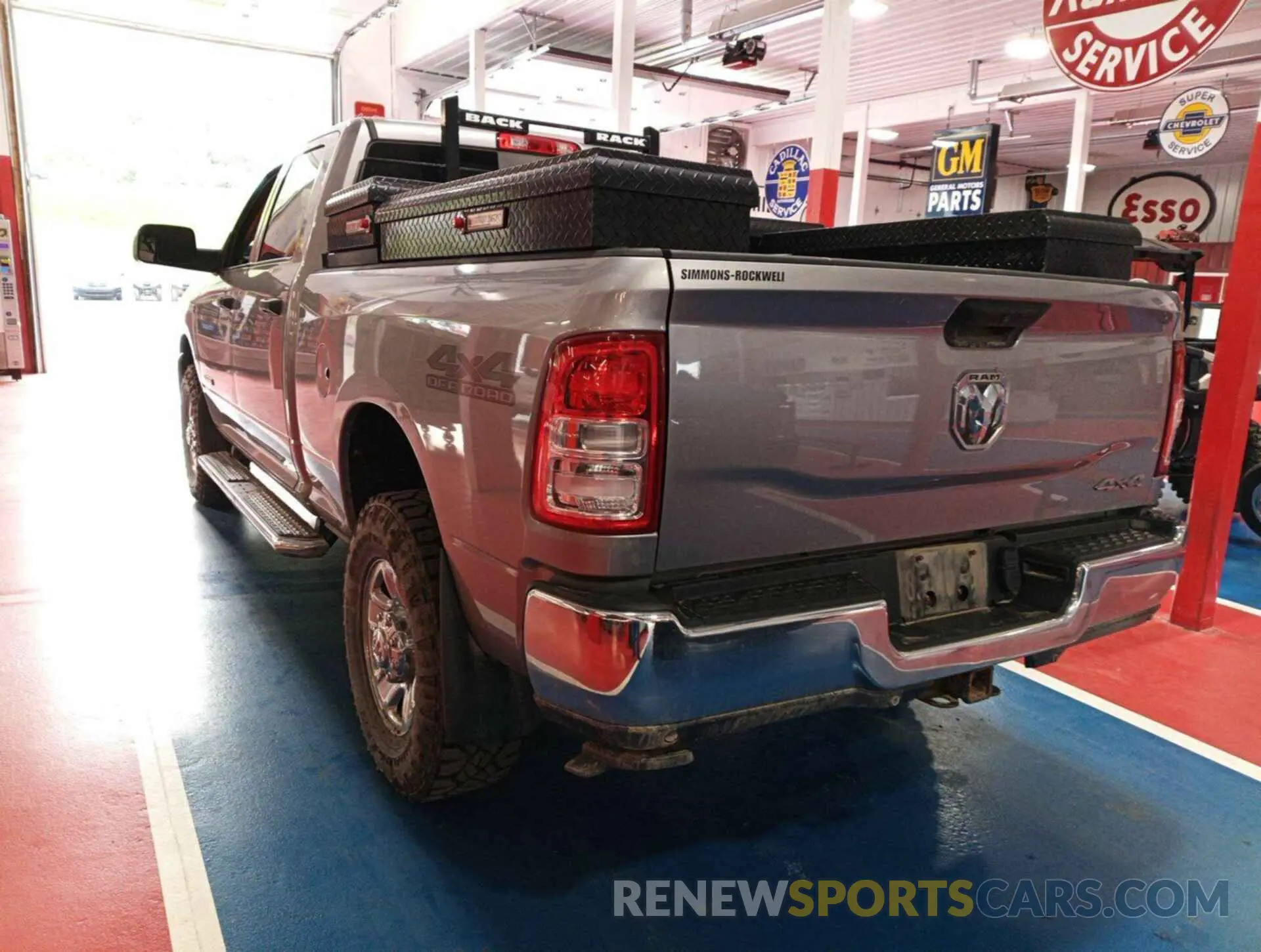9 Photograph of a damaged car 3C6UR5CJ2KG596954 RAM 2500 2019