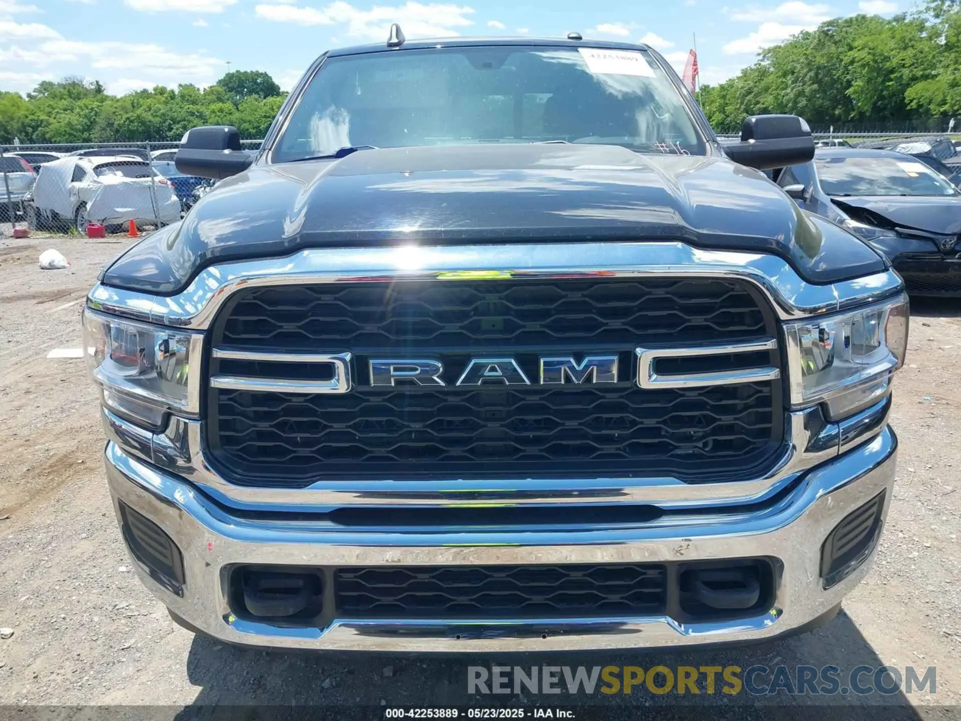 12 Photograph of a damaged car 3C6UR5CL7KG552062 RAM 2500 2019
