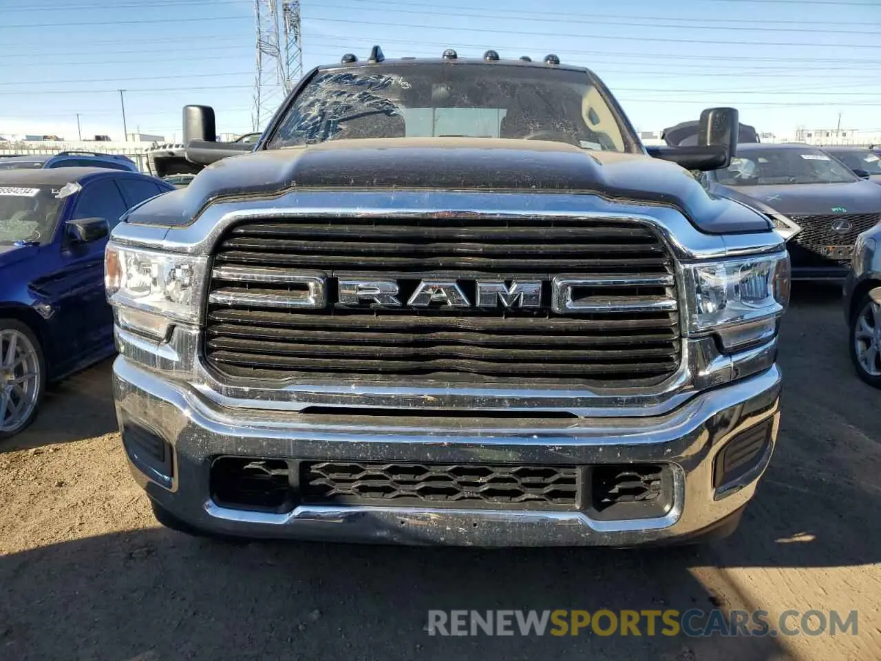5 Photograph of a damaged car 3C6UR5DJ6KG611129 RAM 2500 2019