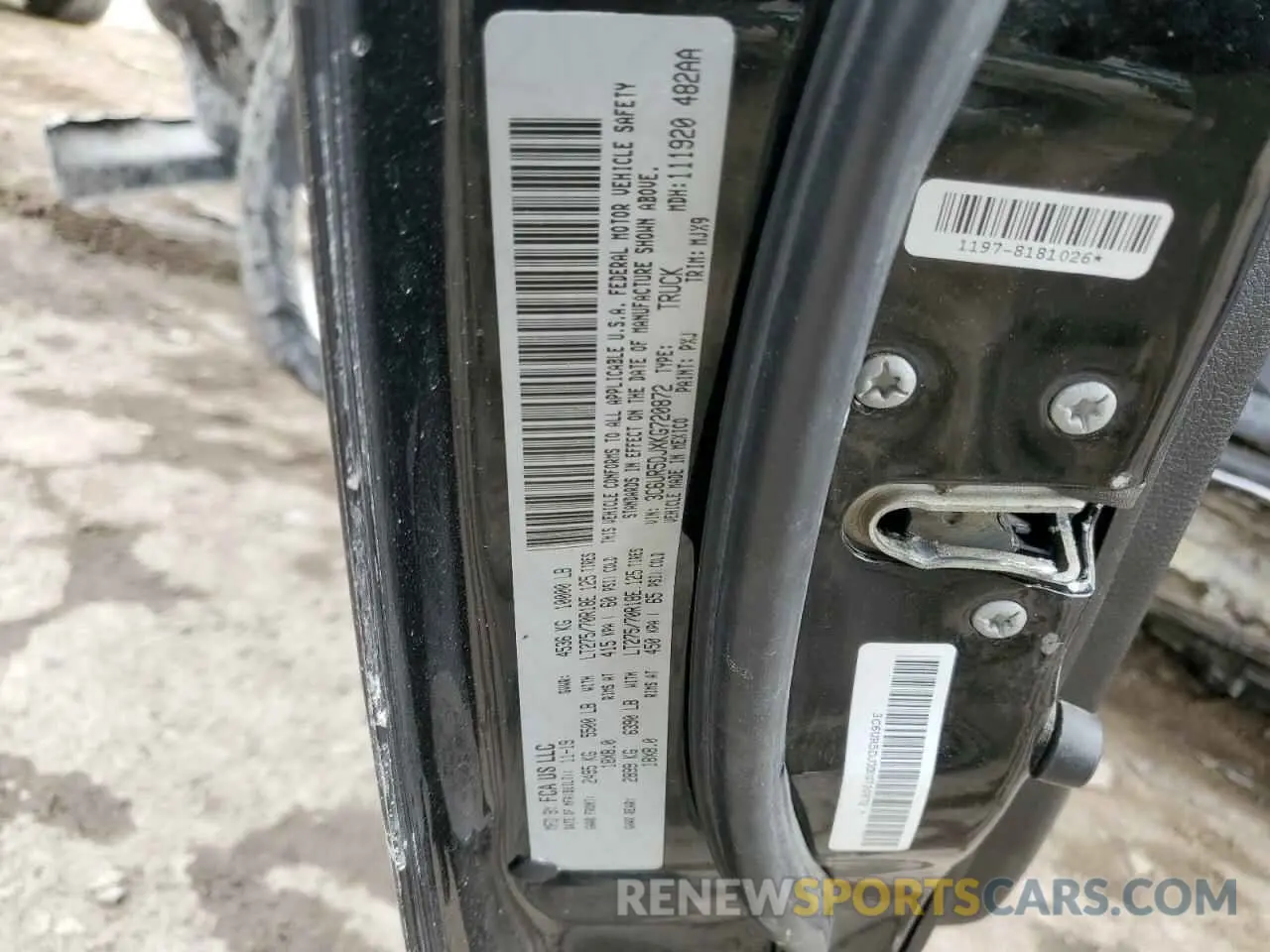 13 Фотография поврежденного автомобиля 3C6UR5DJXKG720872 RAM 2500 2019