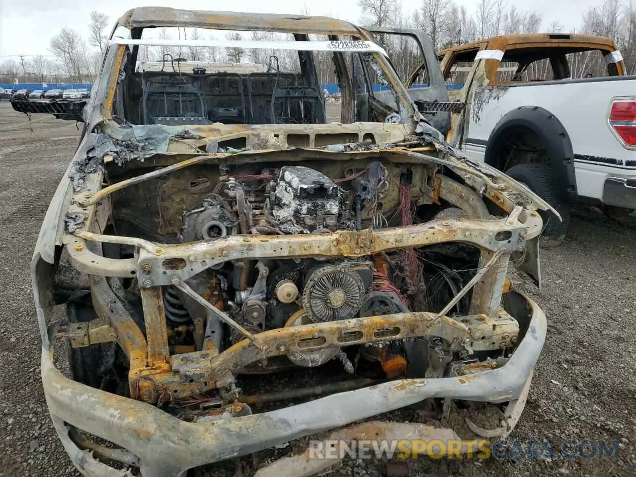 5 Photograph of a damaged car 3C6UR5DL6KG517981 RAM 2500 2019