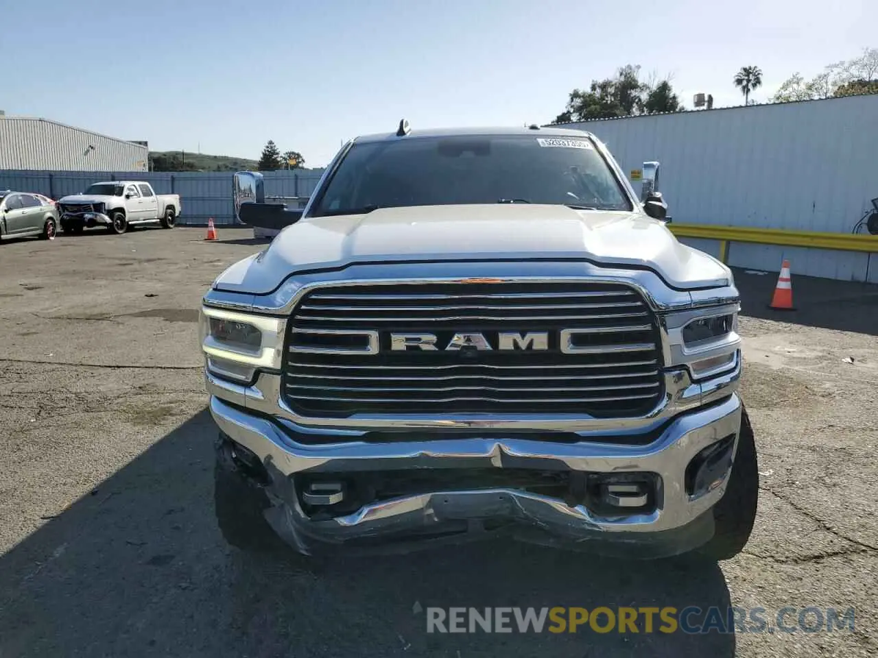 5 Photograph of a damaged car 3C6UR5FL3KG553723 RAM 2500 2019