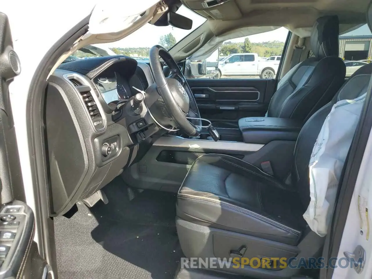 7 Photograph of a damaged car 3C6UR5FL3KG553723 RAM 2500 2019