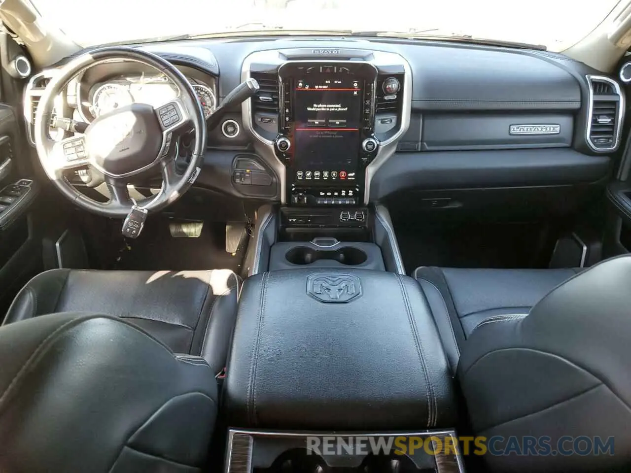 8 Photograph of a damaged car 3C6UR5FL3KG553723 RAM 2500 2019