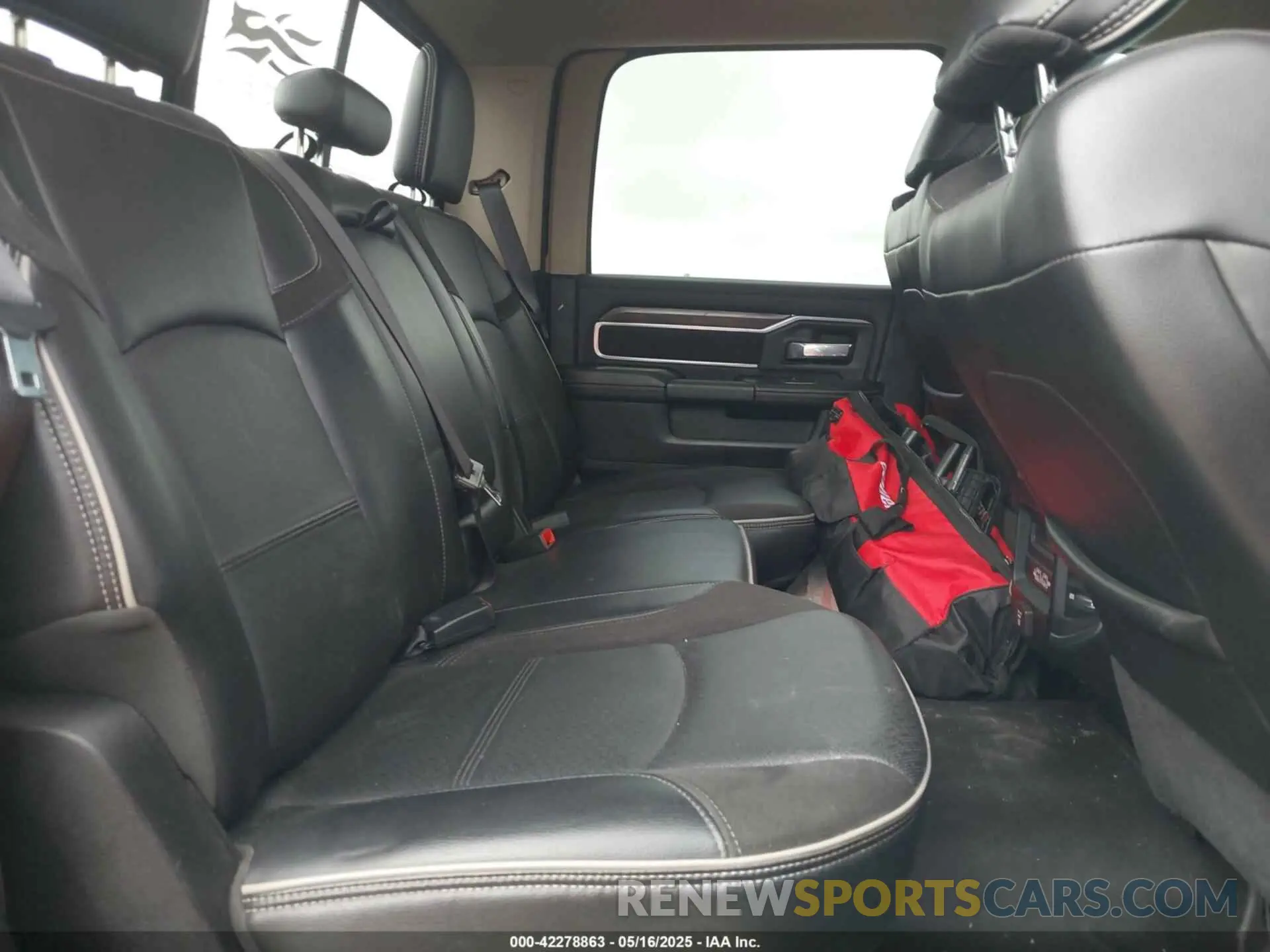 8 Photograph of a damaged car 3C6UR5FL3KG727452 RAM 2500 2019