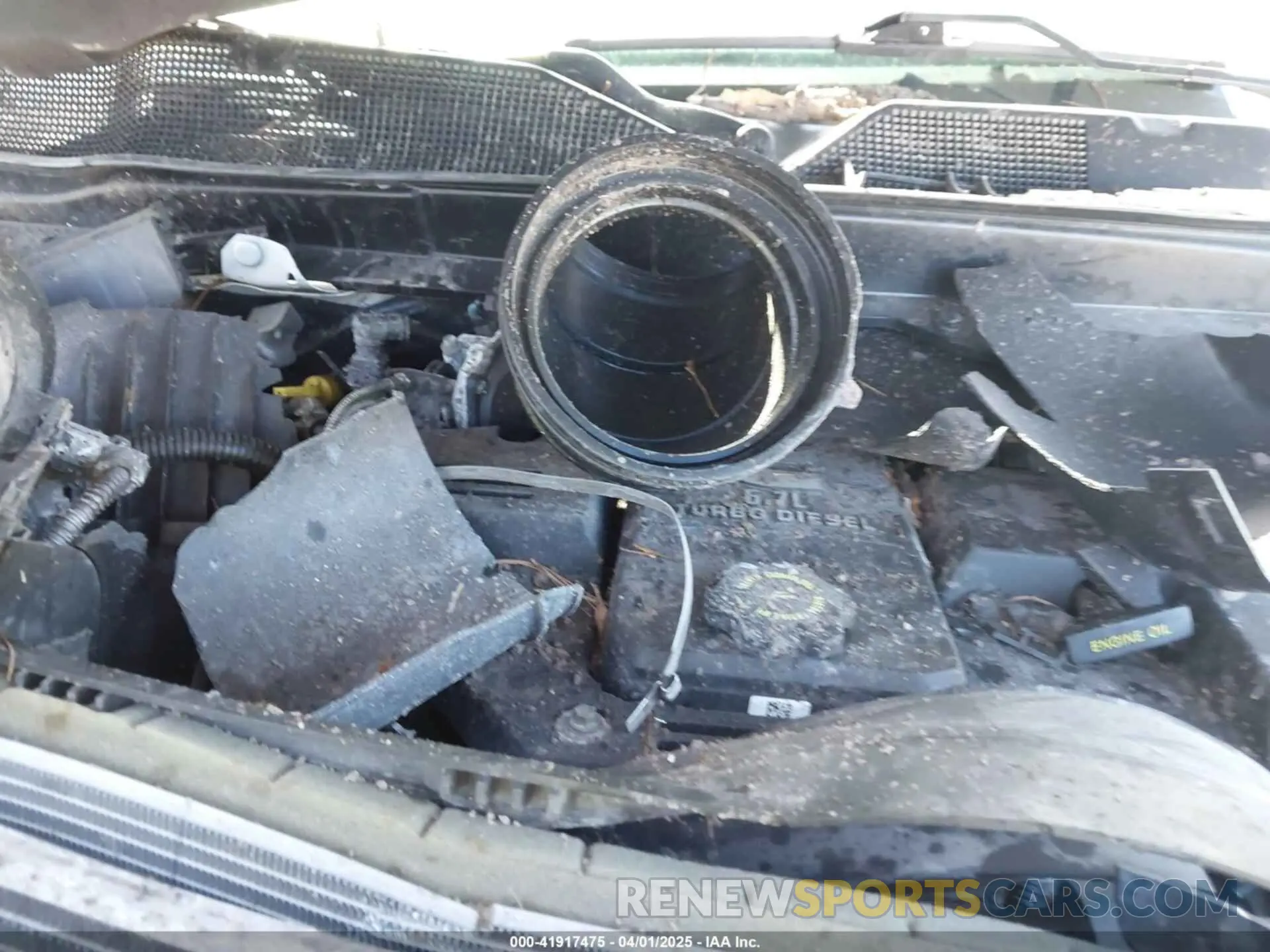 10 Photograph of a damaged car 3C6UR5FL7KG714624 RAM 2500 2019