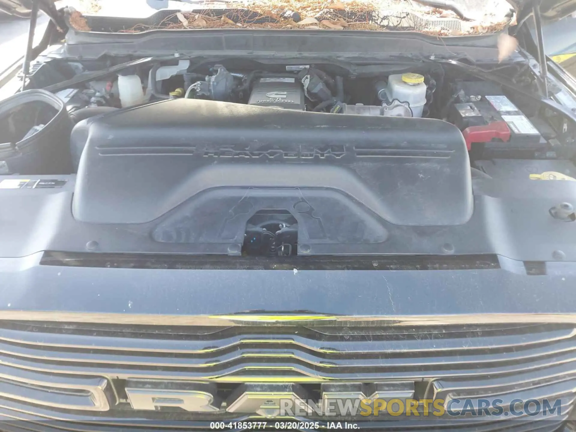 10 Photograph of a damaged car 3C6UR5FLXKG710325 RAM 2500 2019