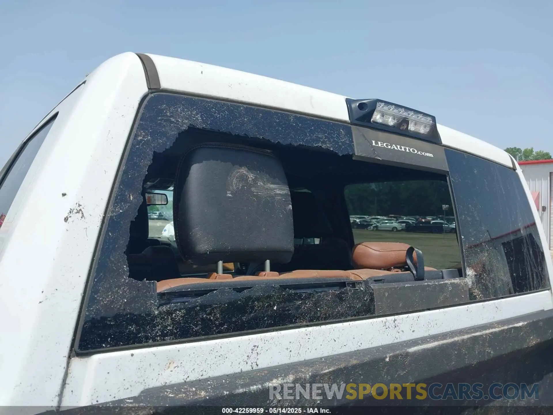 12 Photograph of a damaged car 3C6UR5GL5KG727855 RAM 2500 2019