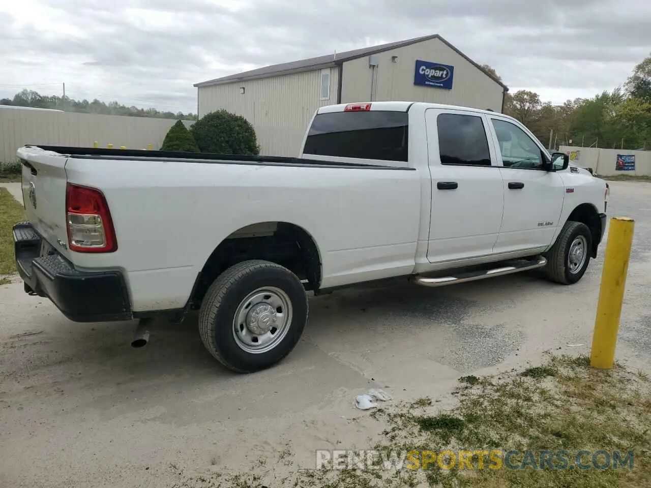 3 Photograph of a damaged car 3C6UR5HJ1KG666789 RAM 2500 2019