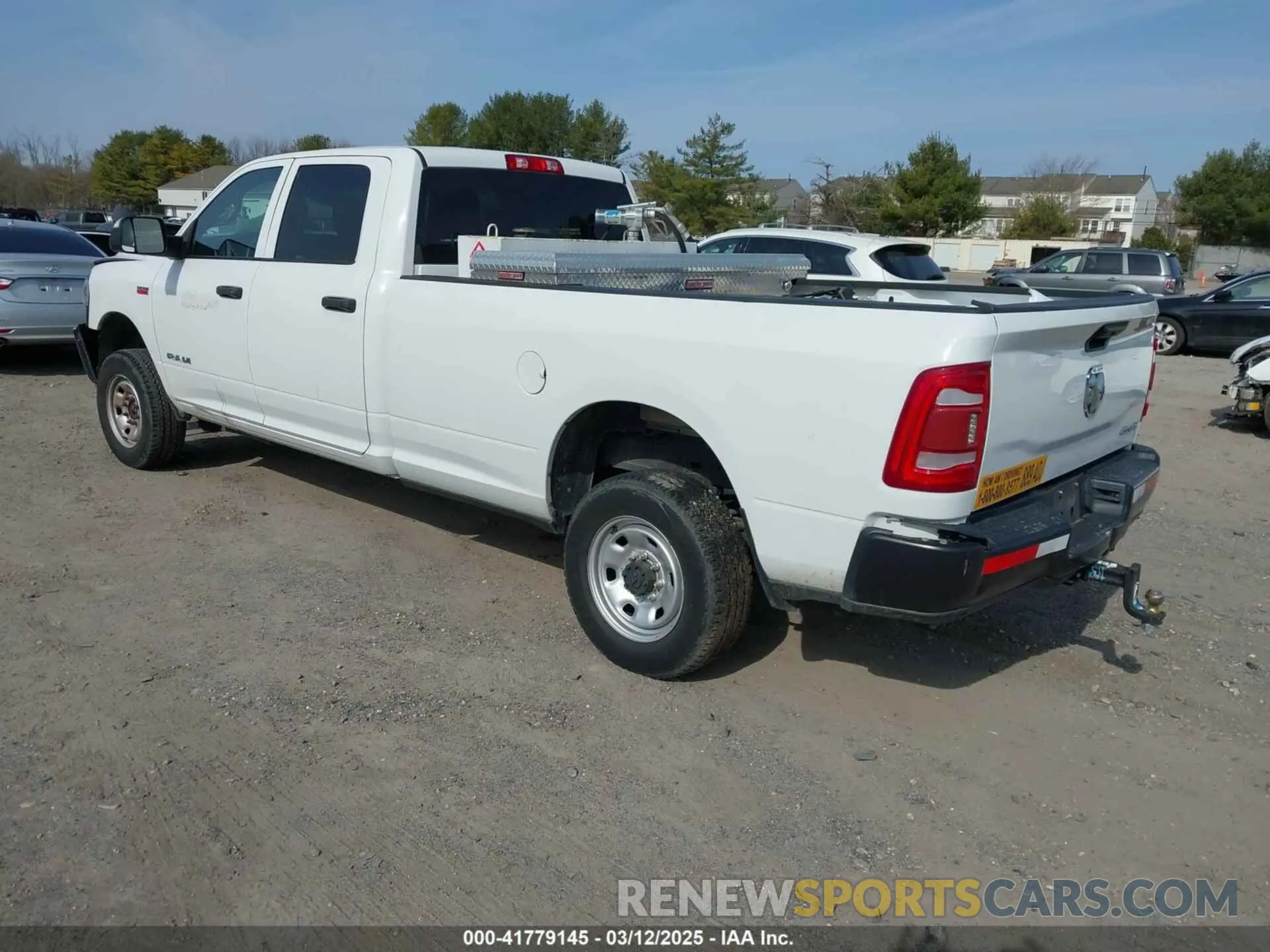3 Photograph of a damaged car 3C6UR5HJ3KG574034 RAM 2500 2019