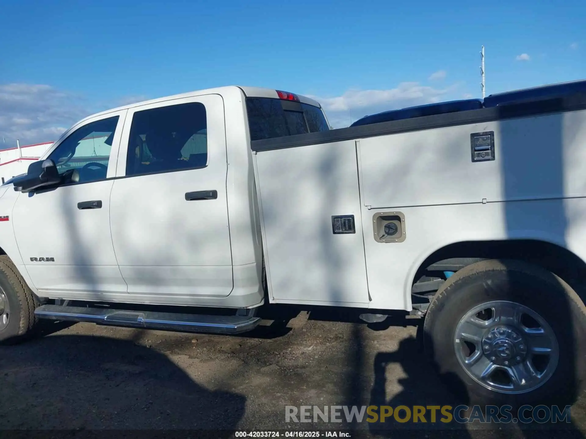 14 Фотография поврежденного автомобиля 3C6UR5HJ7KG650371 RAM 2500 2019