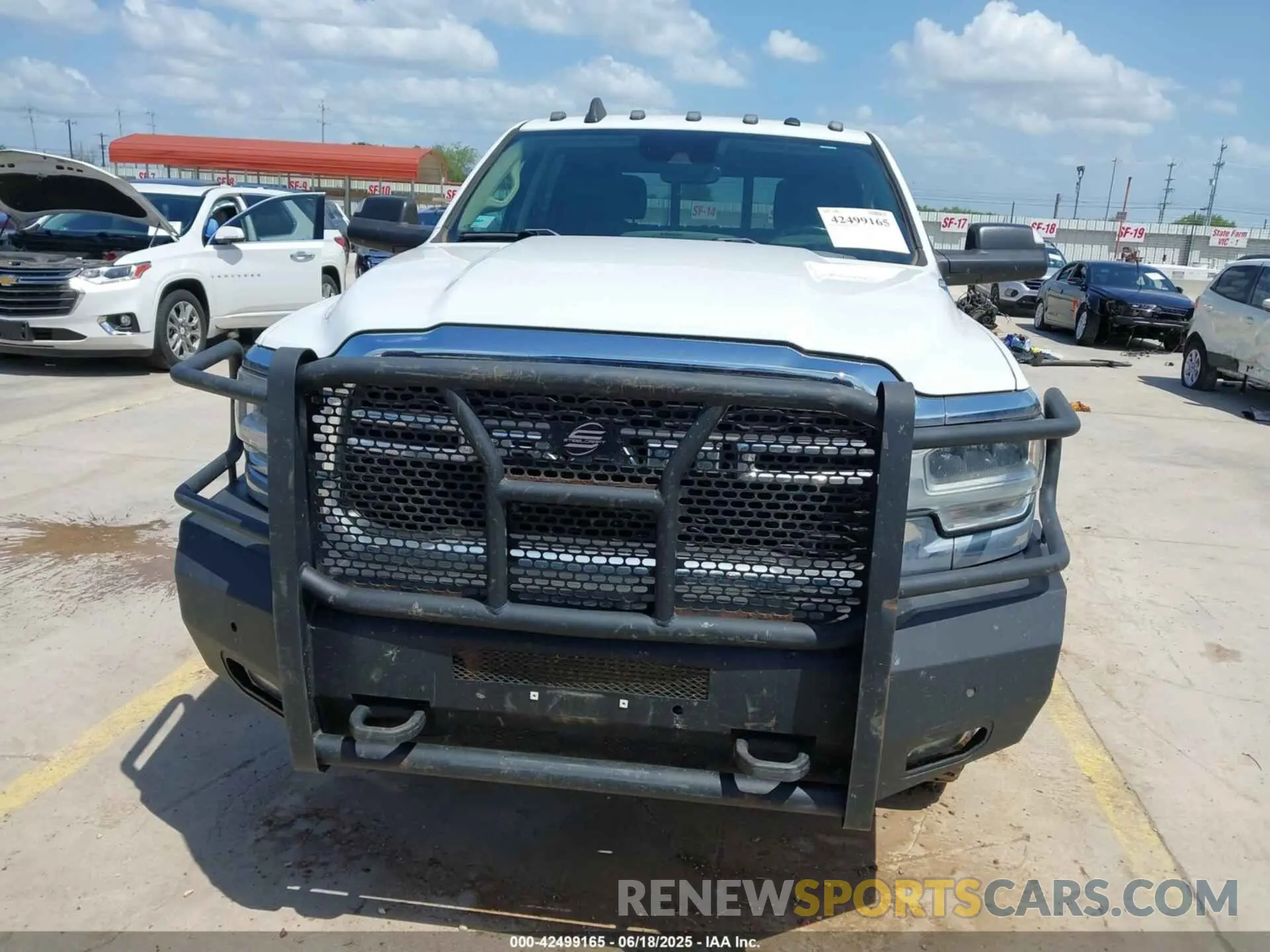 12 Photograph of a damaged car 3C6UR5HLXKG621237 RAM 2500 2019