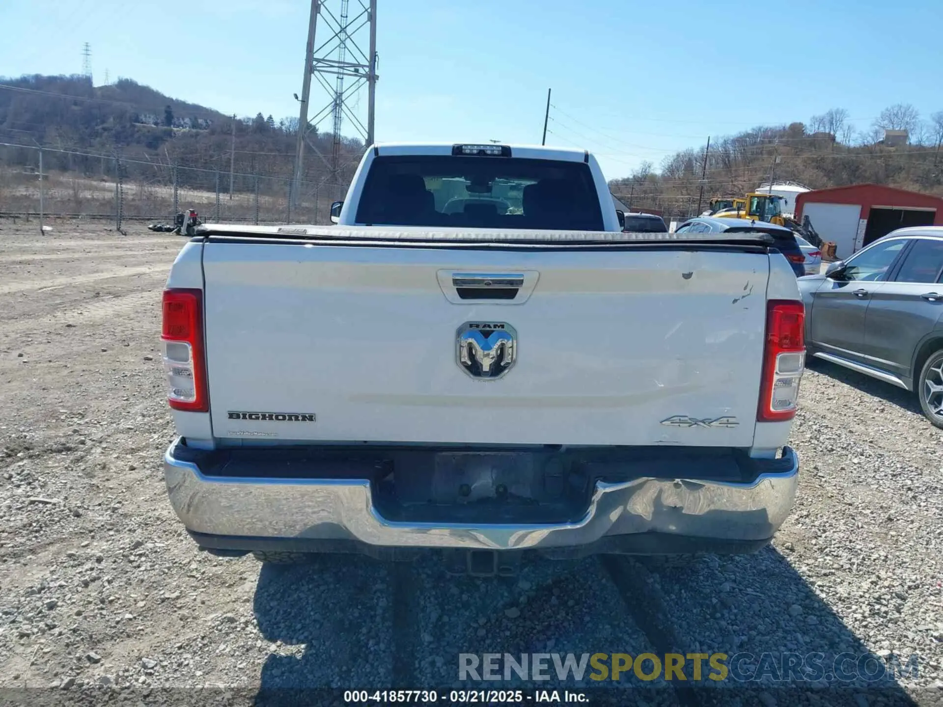 17 Photograph of a damaged car 3C6UR5JL1KG601176 RAM 2500 2019