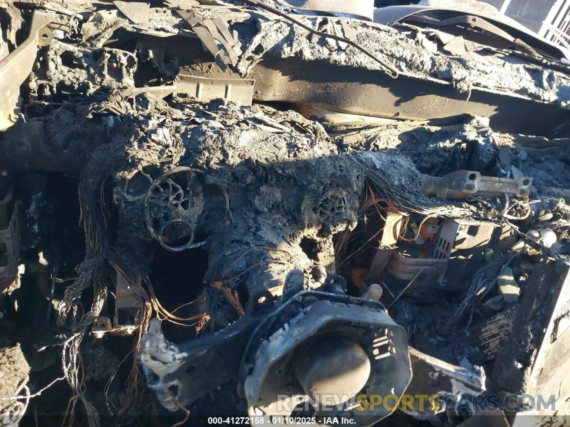 7 Photograph of a damaged car 3C6UR5TL4KG520475 RAM 2500 2019