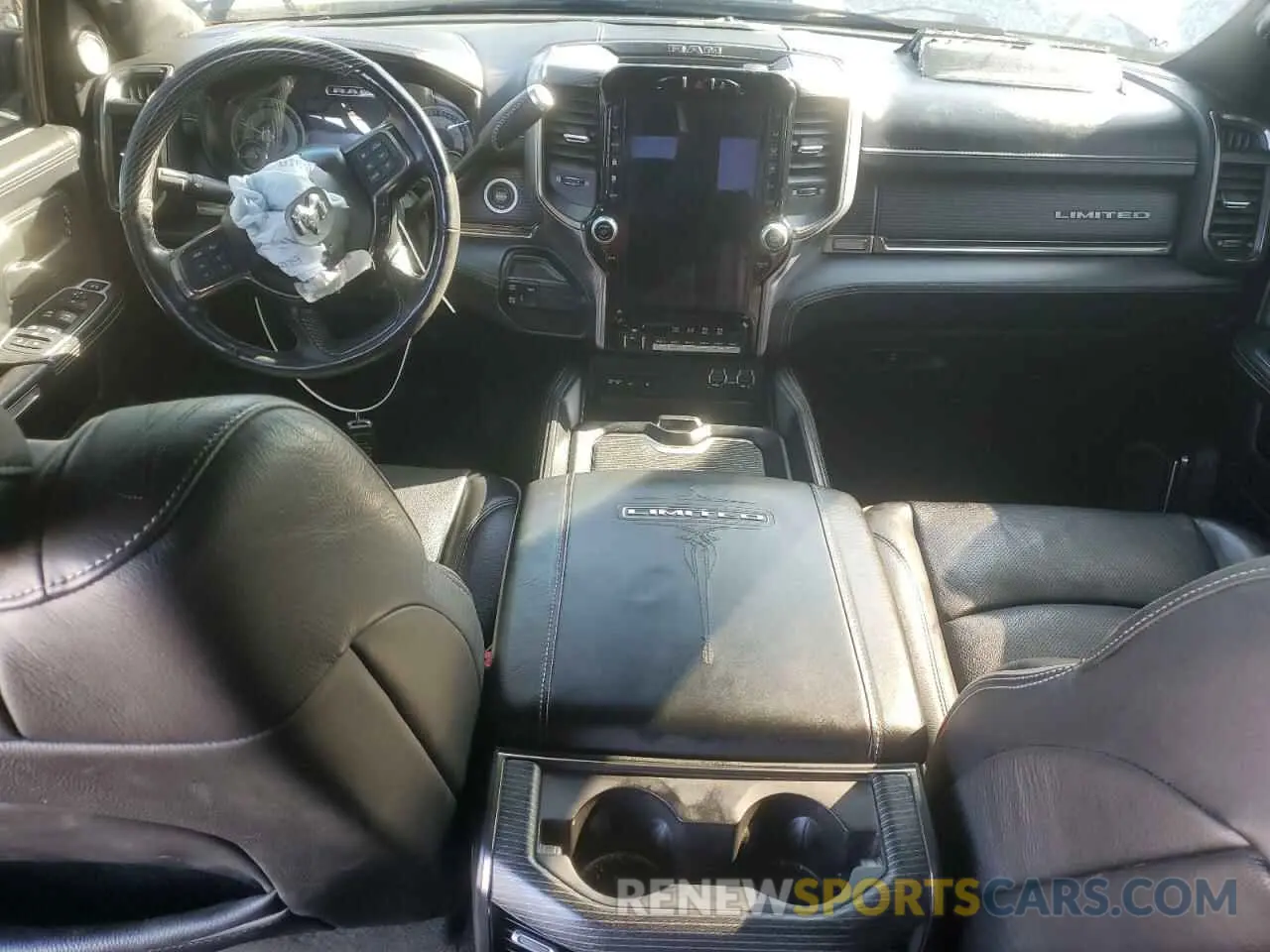 8 Photograph of a damaged car 3C6UR5TL5KG540024 RAM 2500 2019