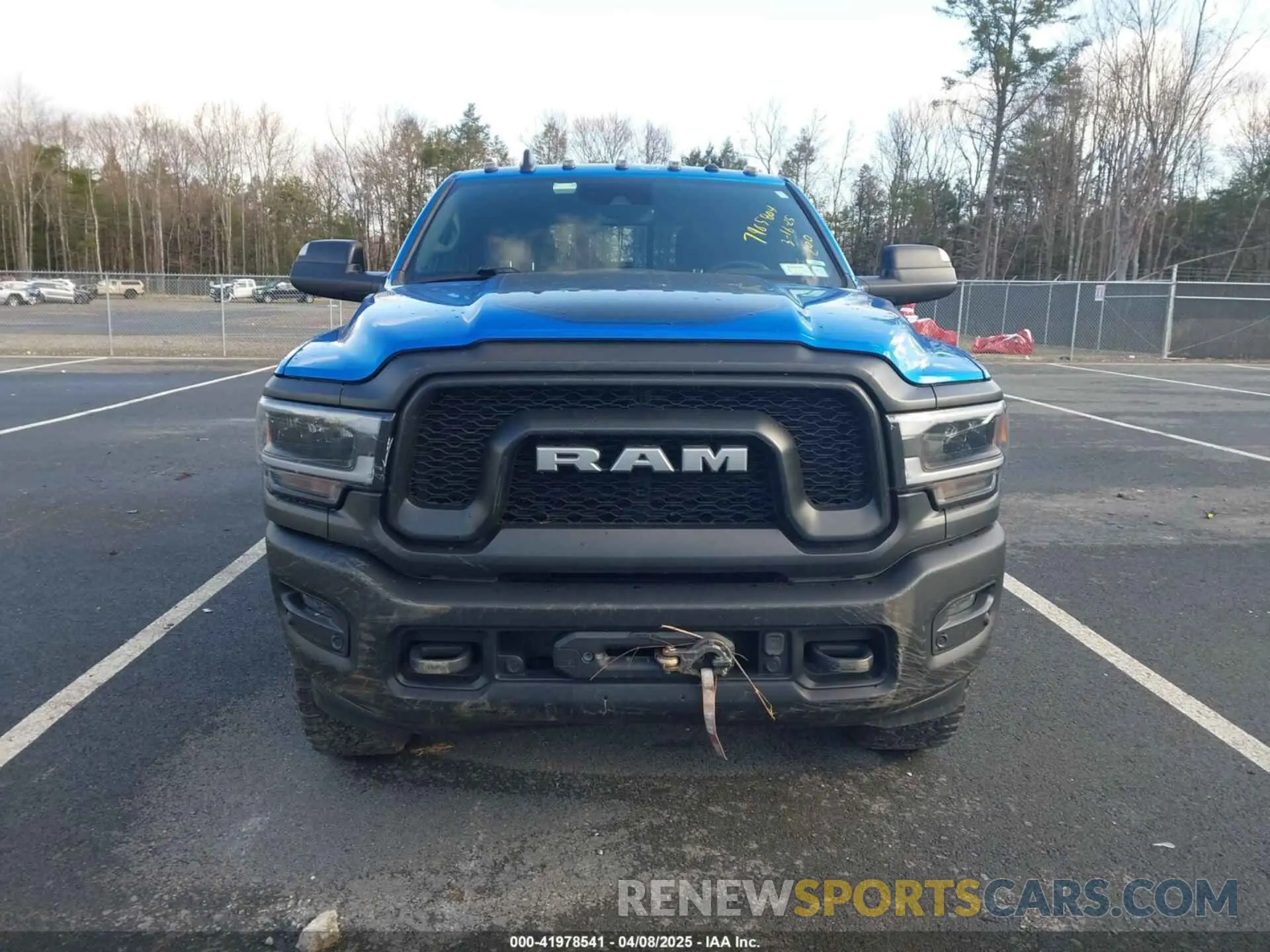 12 Фотография поврежденного автомобиля 3C6TR5EJ2LG150281 RAM 2500 2020