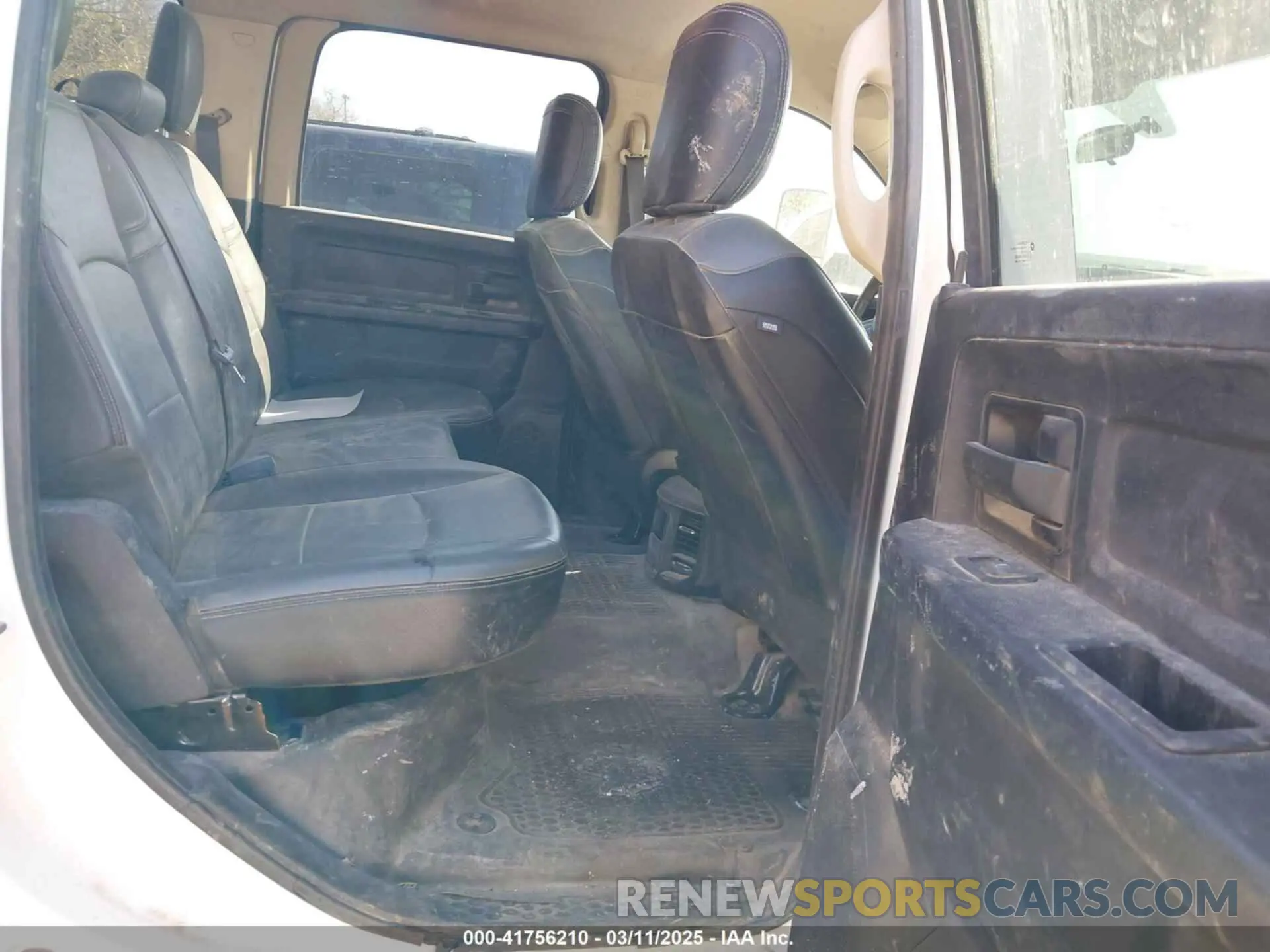 8 Photograph of a damaged car 3C6UR5CJ3LG187945 RAM 2500 2020