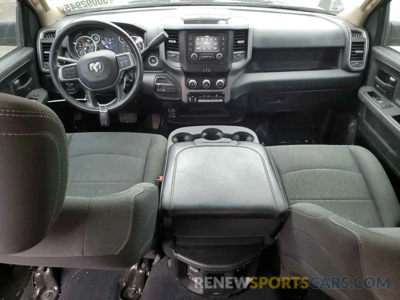8 Фотография поврежденного автомобиля 3C6UR5CL7LG280954 RAM 2500 2020