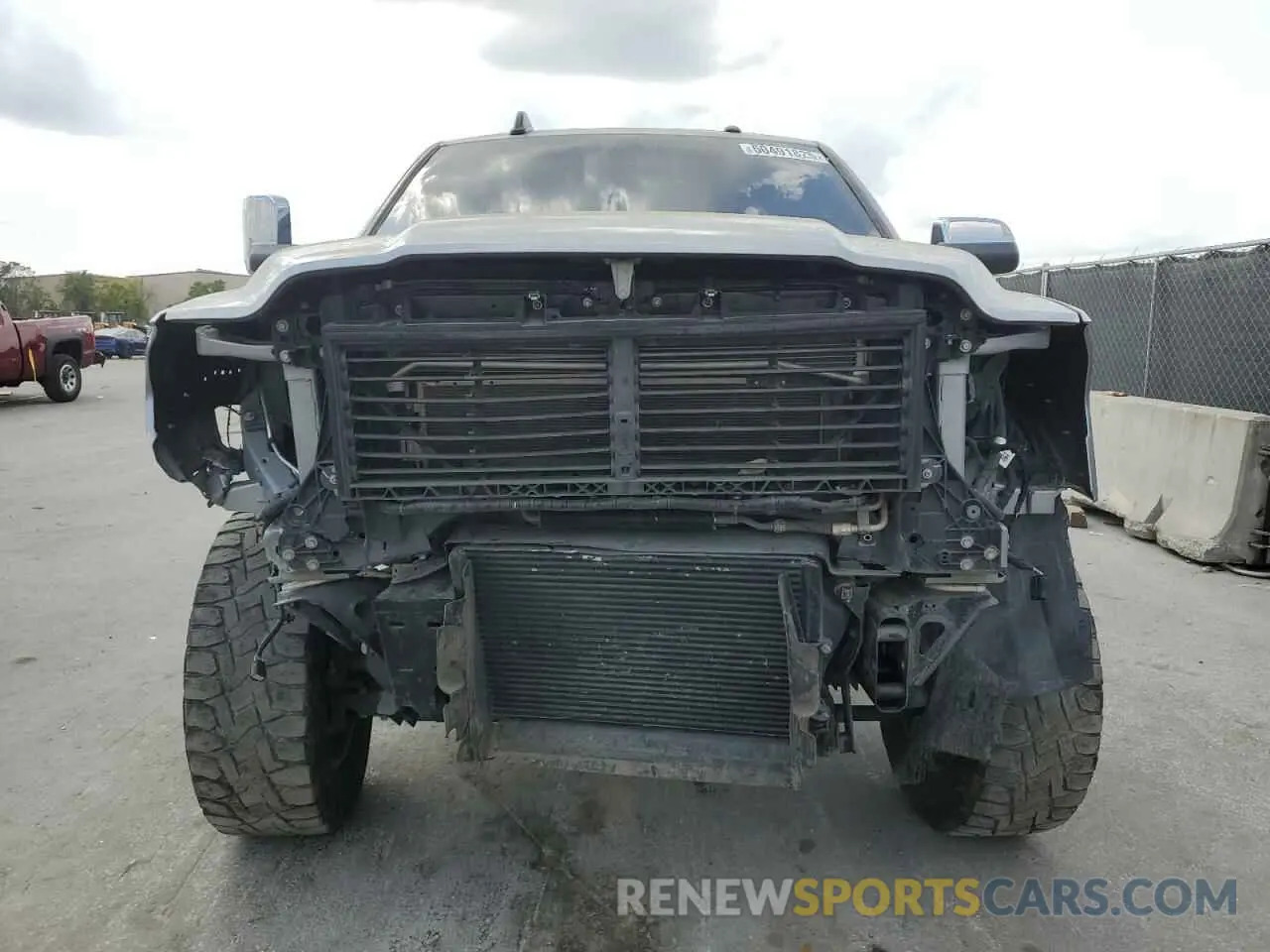 5 Photograph of a damaged car 3C6UR5FLXLG266753 RAM 2500 2020