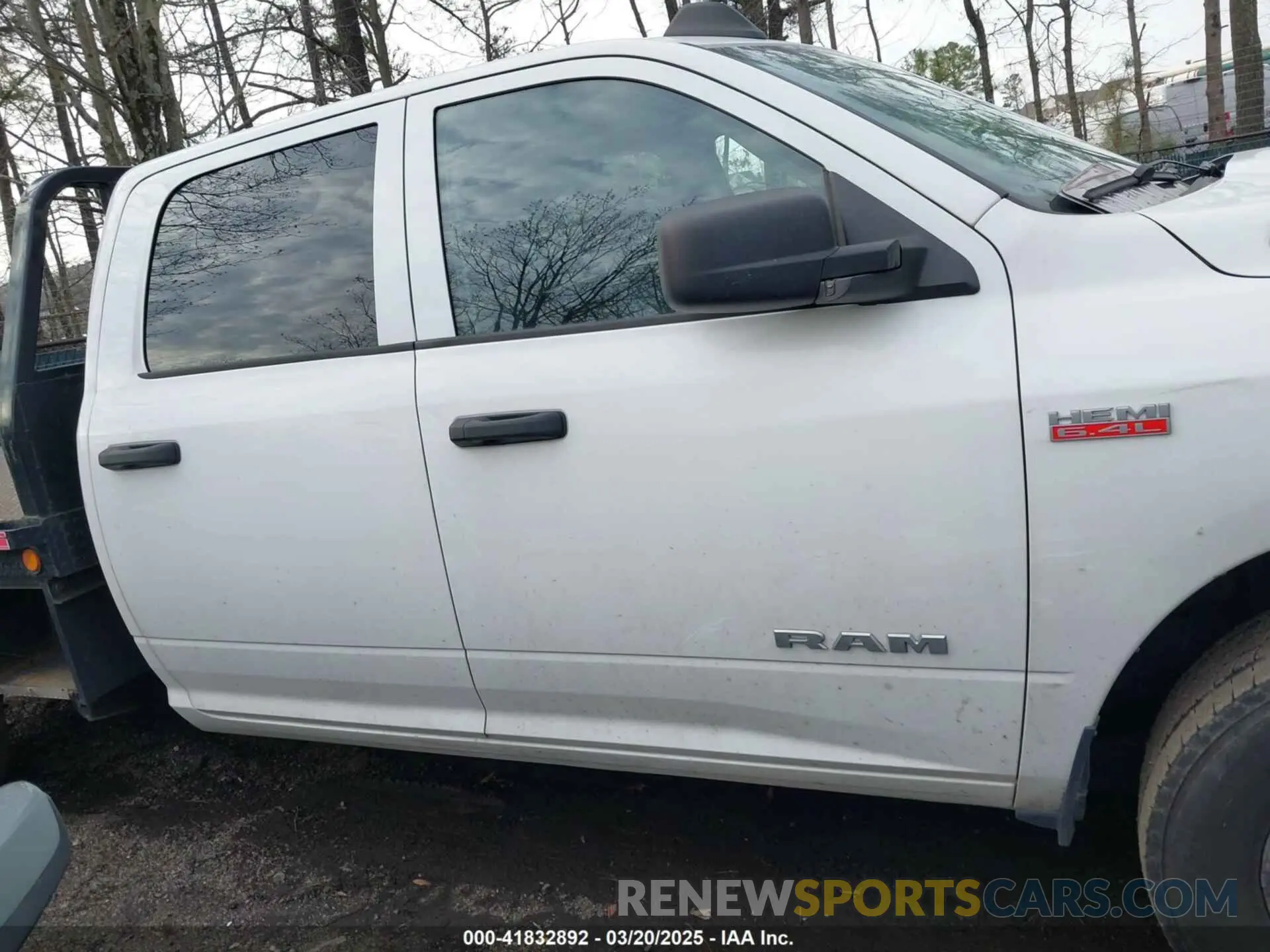 13 Фотография поврежденного автомобиля 3C7WR4HJXLG201931 RAM 2500 2020