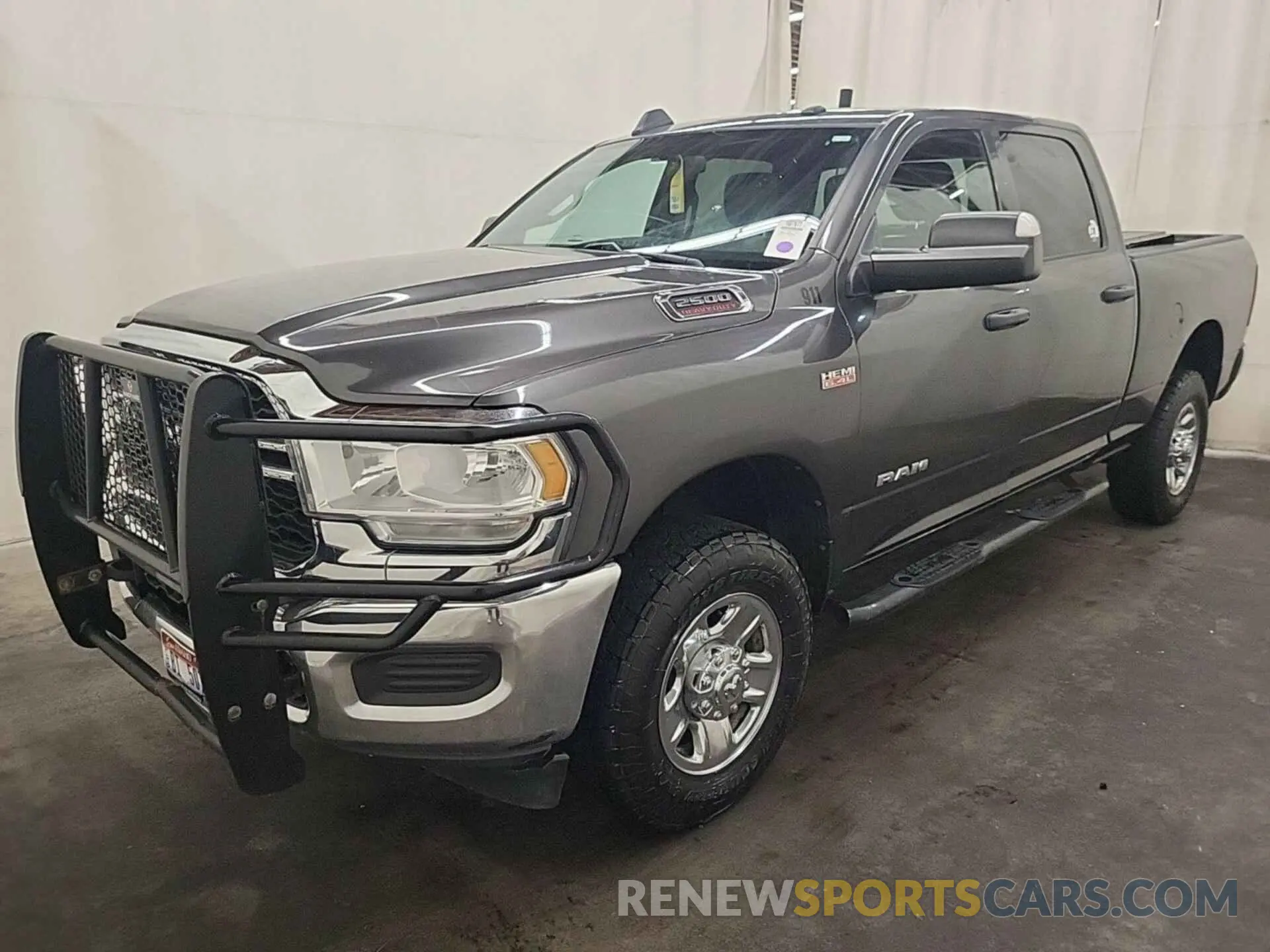 5 Photograph of a damaged car 3C6UR5CJ3MG590924 RAM 2500 2021