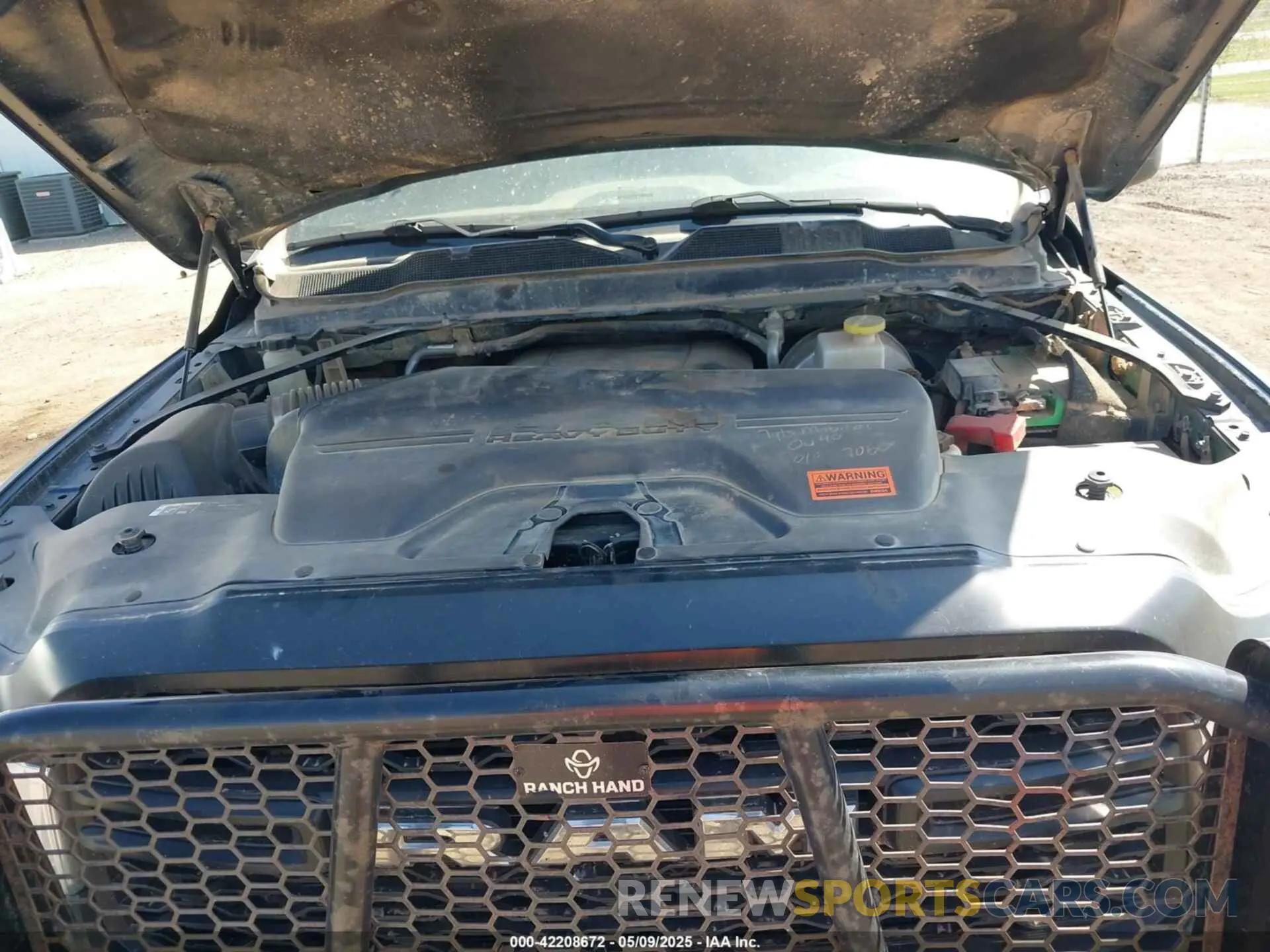 10 Photograph of a damaged car 3C6UR5CJ8MG656626 RAM 2500 2021