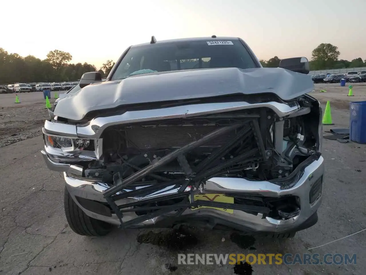 5 Photograph of a damaged car 3C6UR5CL4MG631756 RAM 2500 2021