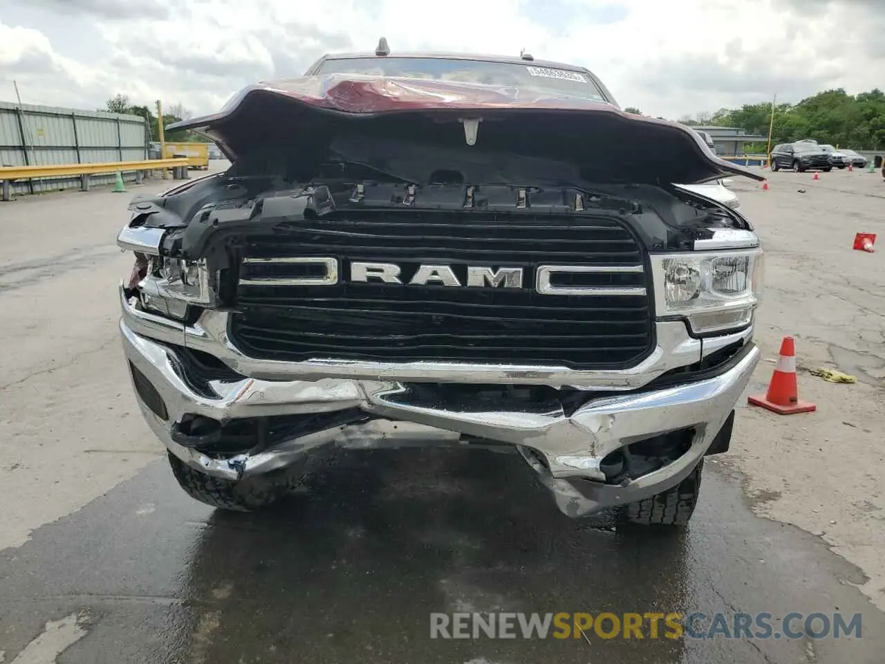 5 Photograph of a damaged car 3C6UR5DJ7MG556130 RAM 2500 2021