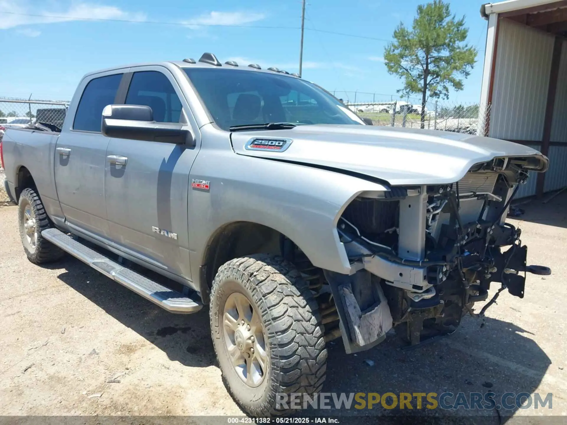 18 Photograph of a damaged car 3C6UR5DJ9MG590554 RAM 2500 2021