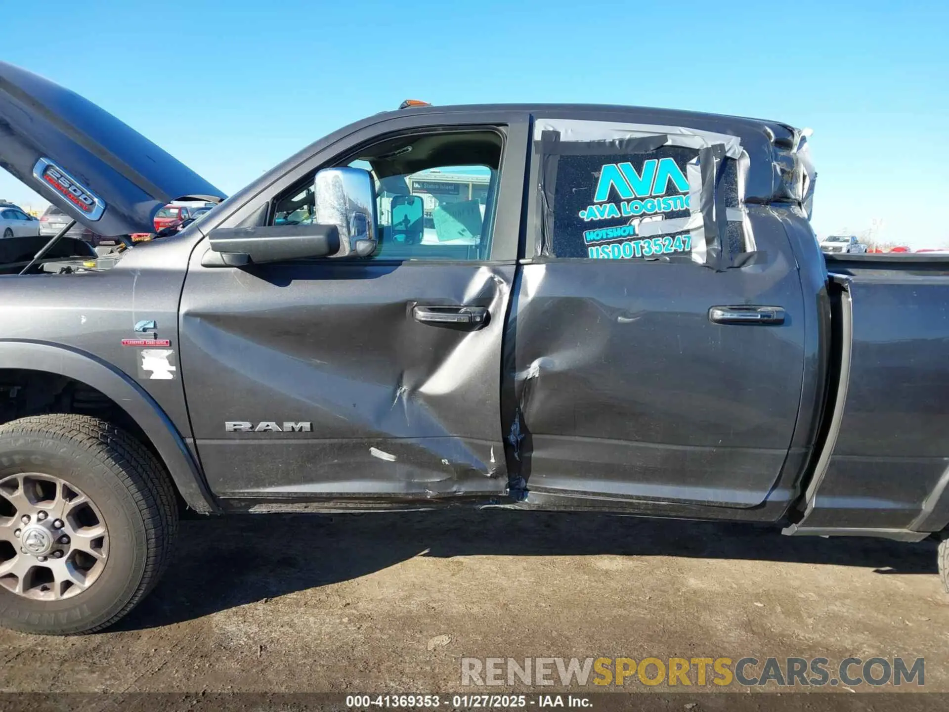 21 Photograph of a damaged car 3C6UR5FL7MG629012 RAM 2500 2021