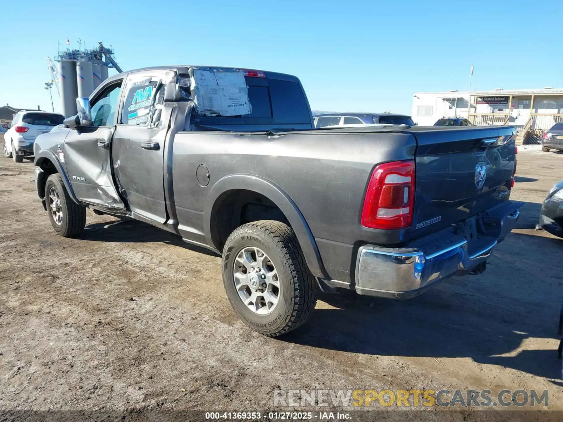 3 Photograph of a damaged car 3C6UR5FL7MG629012 RAM 2500 2021