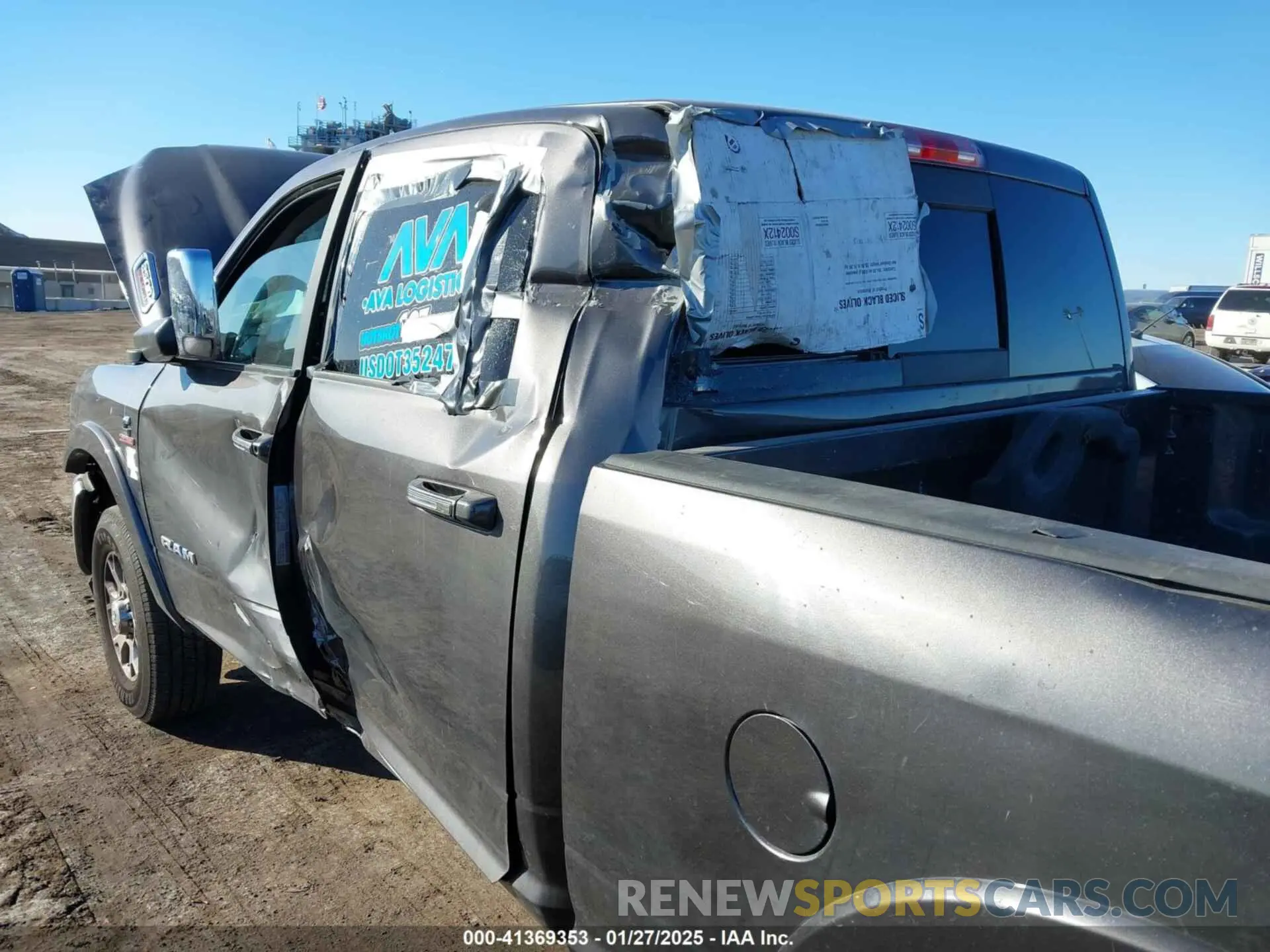 6 Photograph of a damaged car 3C6UR5FL7MG629012 RAM 2500 2021