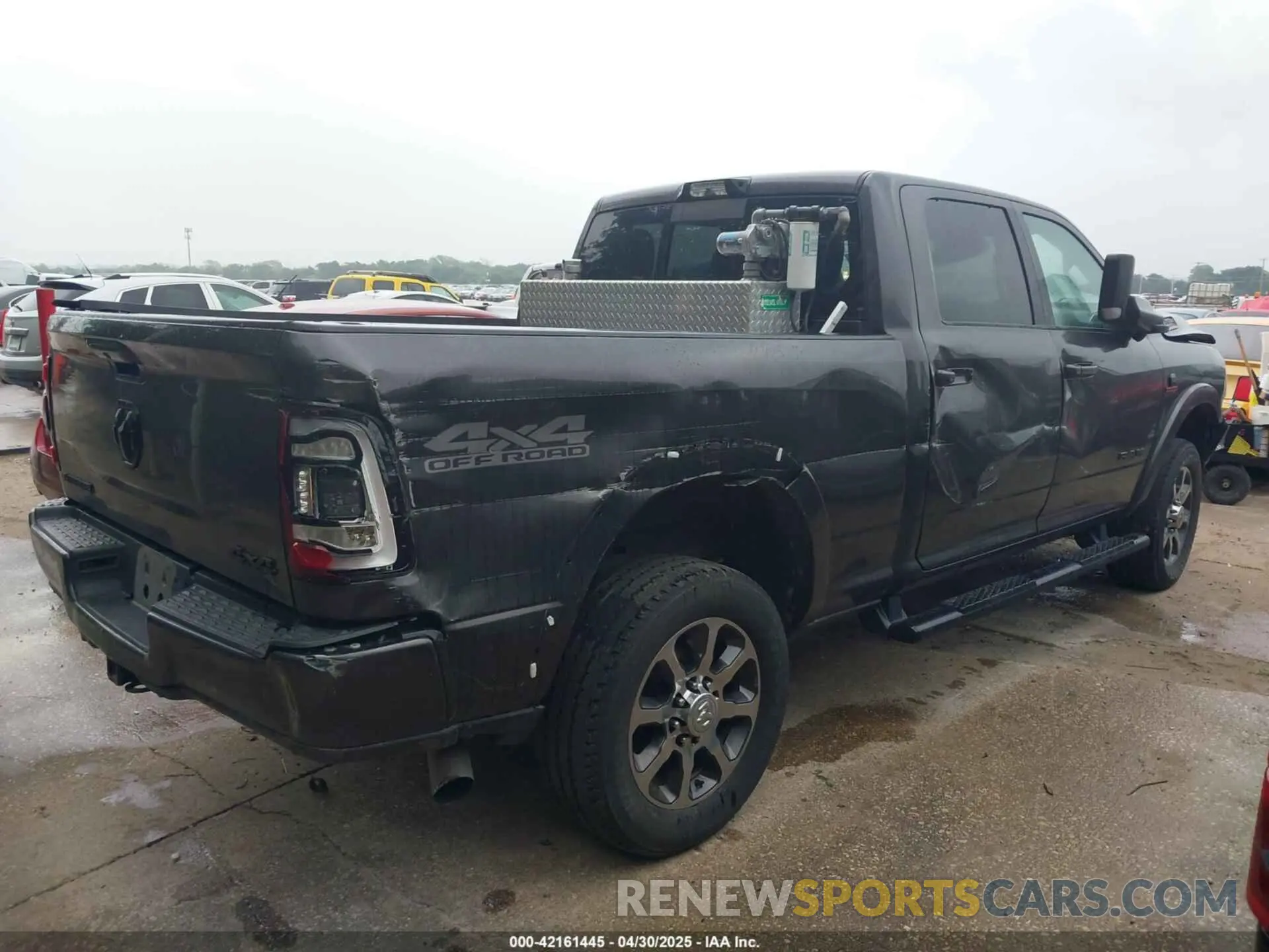 4 Photograph of a damaged car 3C6UR5FLXMG590626 RAM 2500 2021