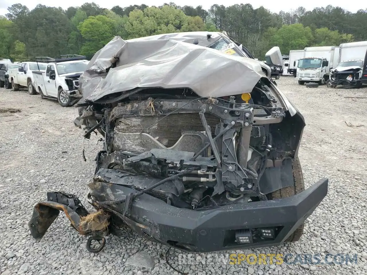 5 Photograph of a damaged car 3C6UR5GL6MG624236 RAM 2500 2021