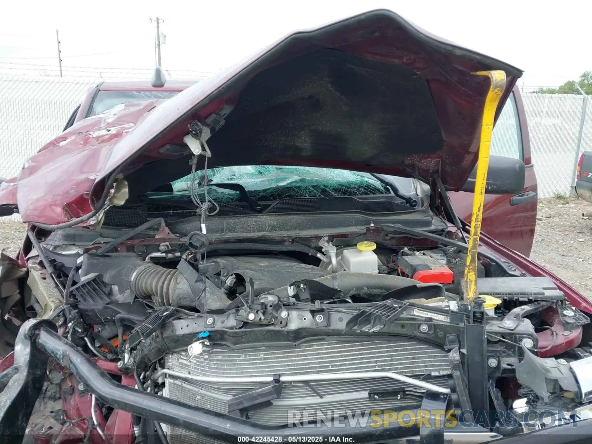 10 Фотография поврежденного автомобиля 3C6UR5HJ8MG661057 RAM 2500 2021