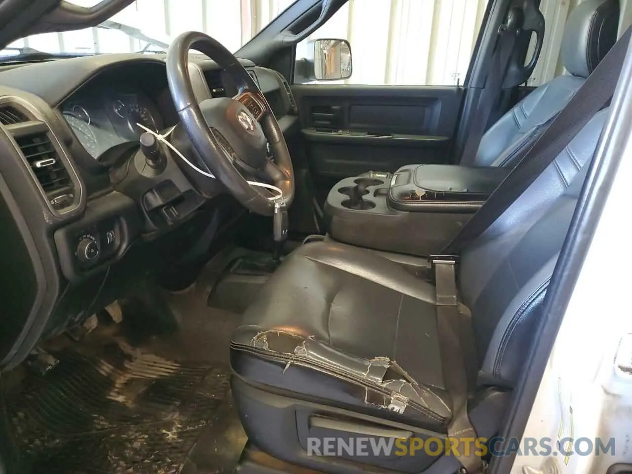 7 Photograph of a damaged car 3C6UR5HJXMG520152 RAM 2500 2021