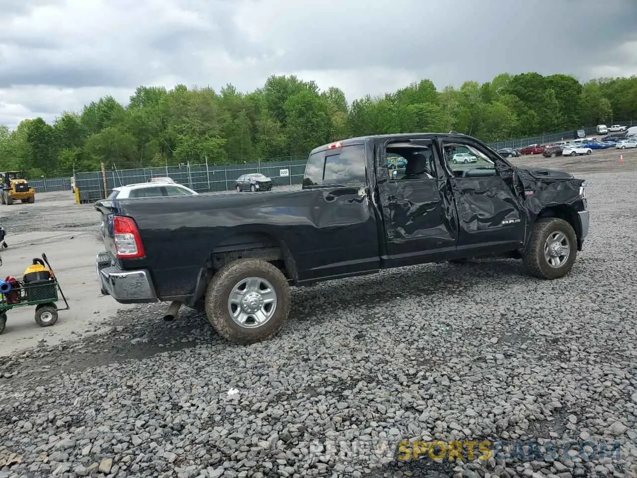 3 Photograph of a damaged car 3C6UR5HJXMG632935 RAM 2500 2021