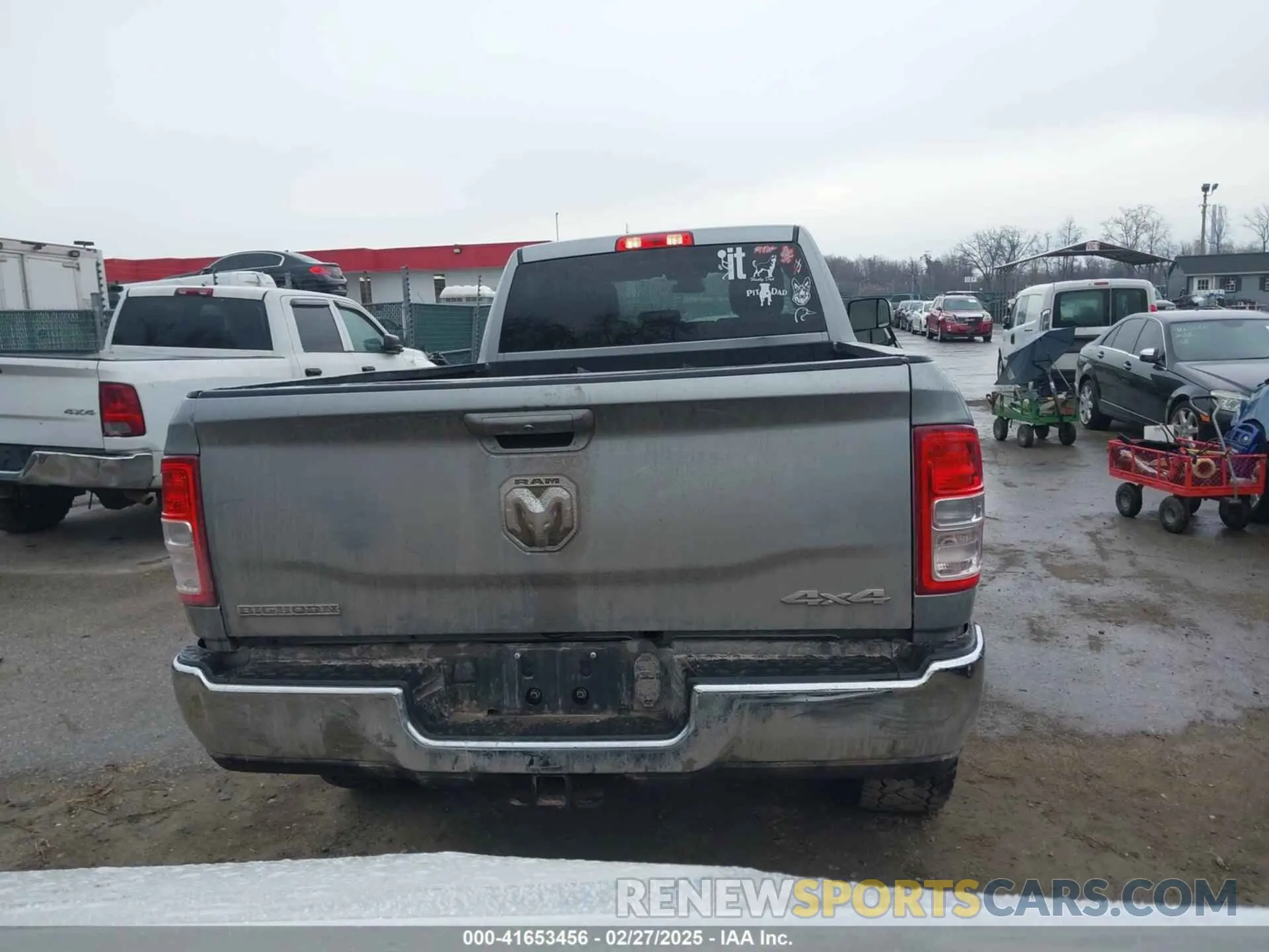 17 Photograph of a damaged car 3C6UR5JL4MG653548 RAM 2500 2021