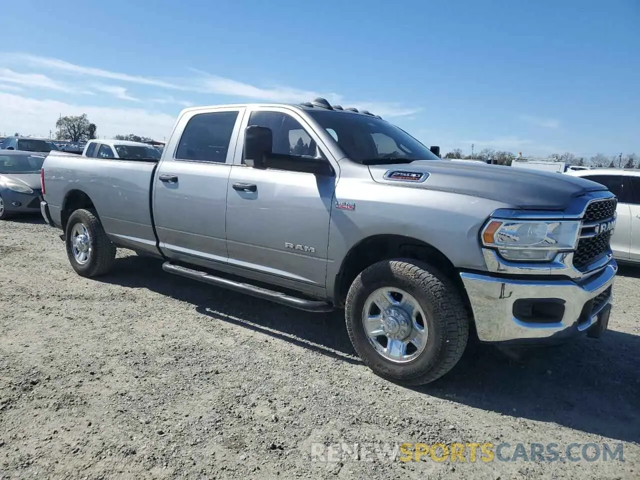 4 Photograph of a damaged car 3C6UR4HJ0NG138627 RAM 2500 2022